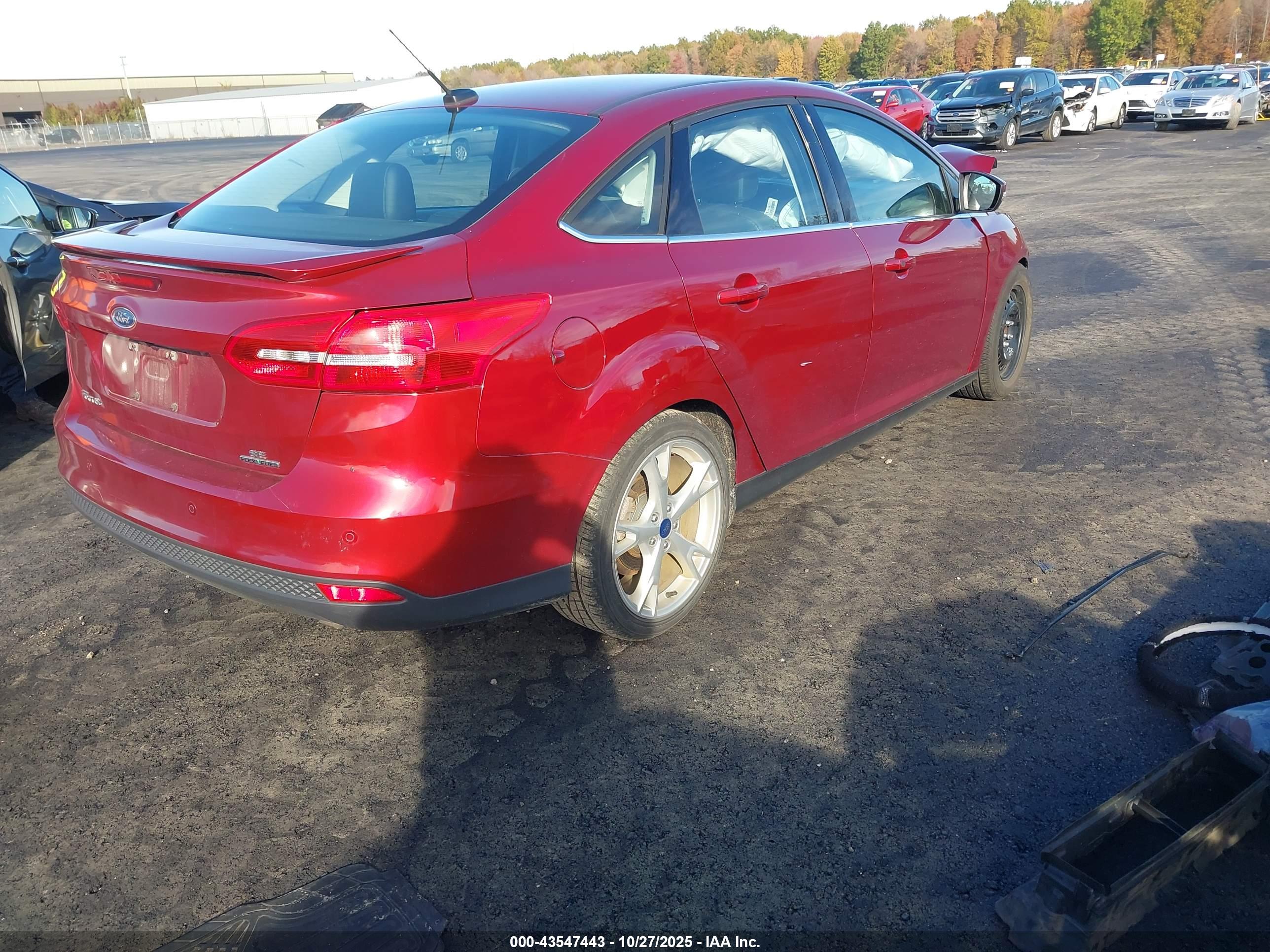 FORD FOCUS image 4