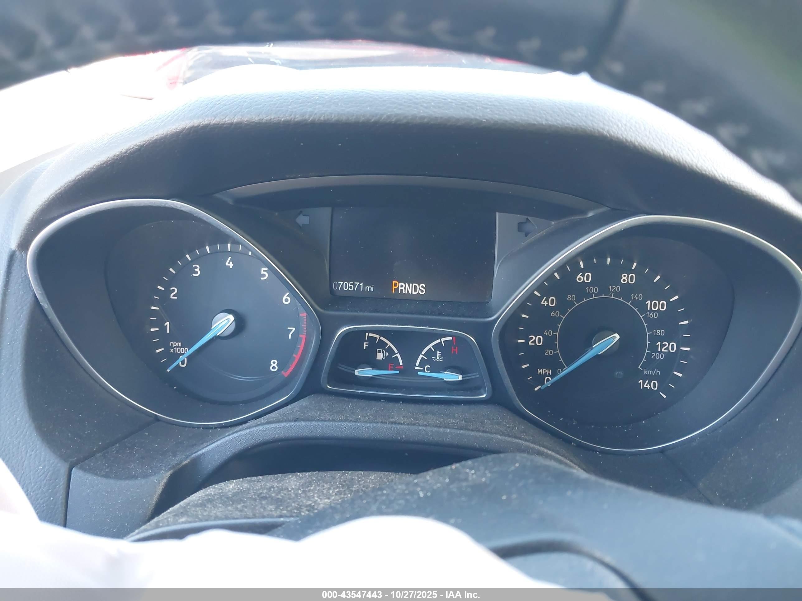 FORD FOCUS image 7