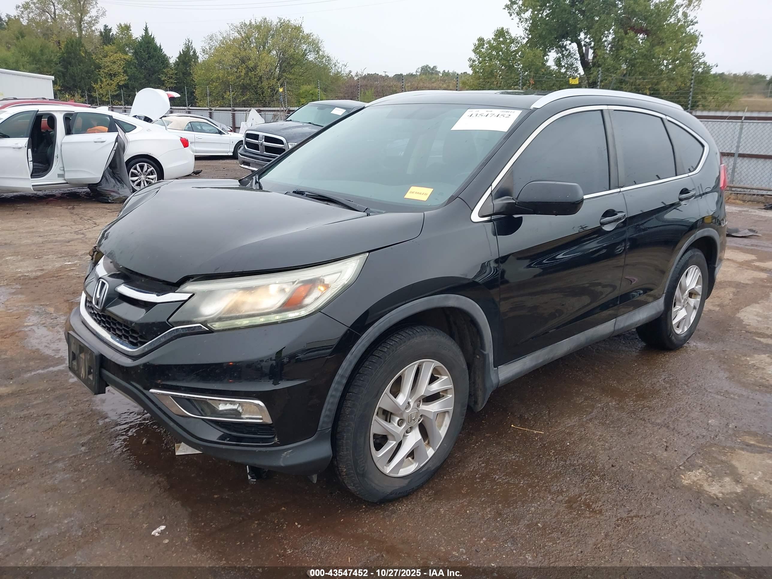 HONDA CR-V image 2