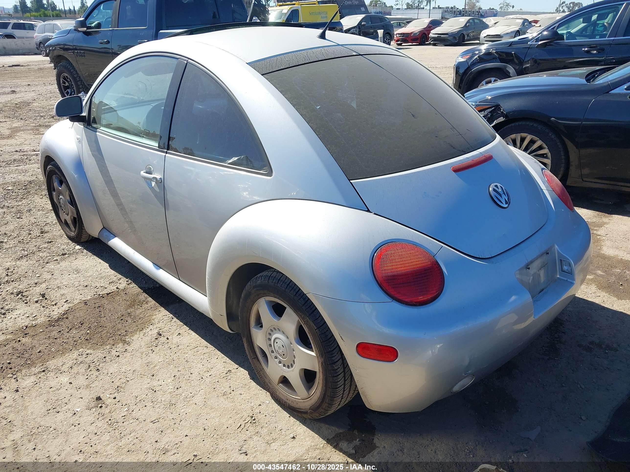 VOLKSWAGEN NEW image 3