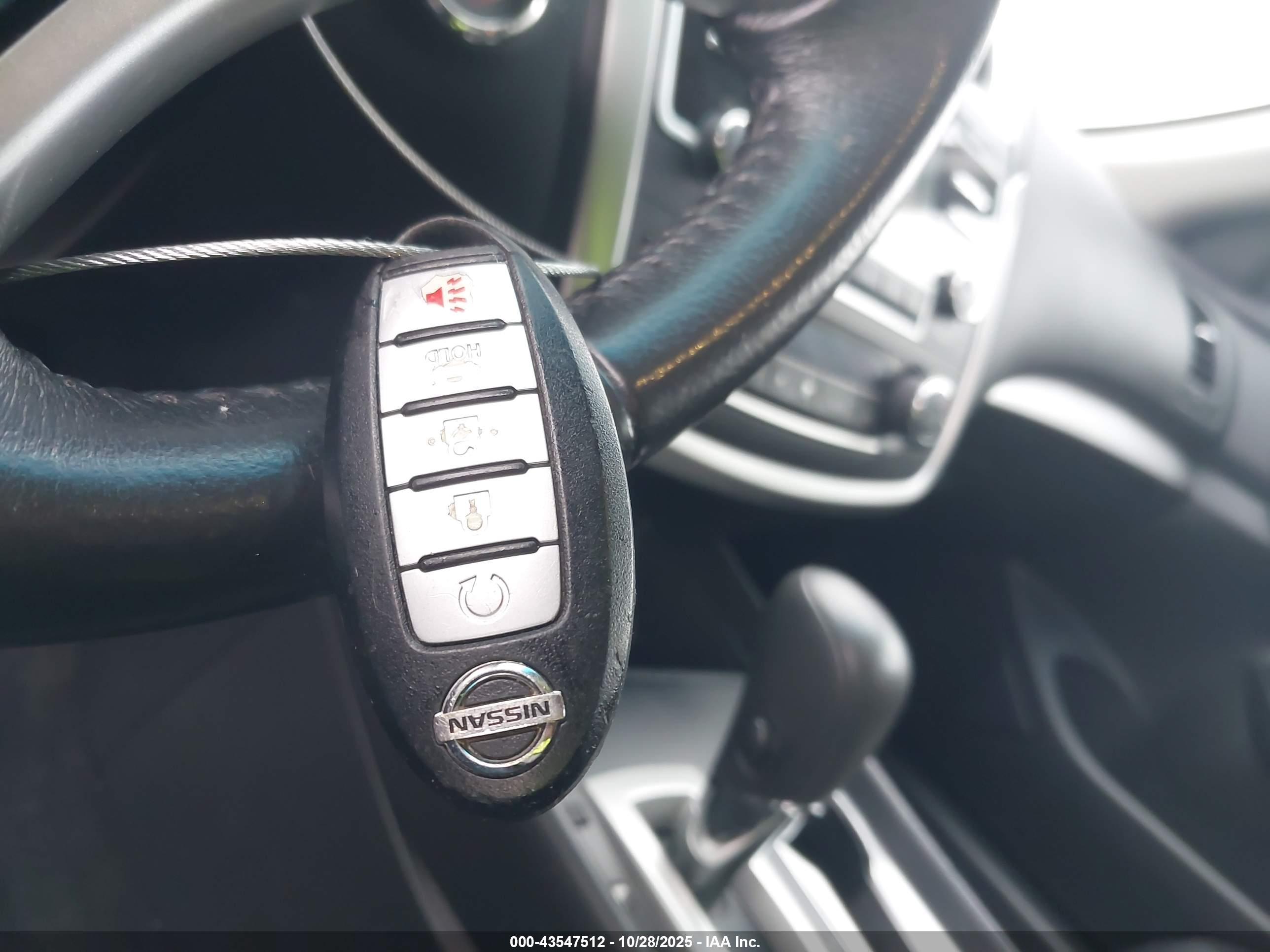 NISSAN ALTIMA image 11