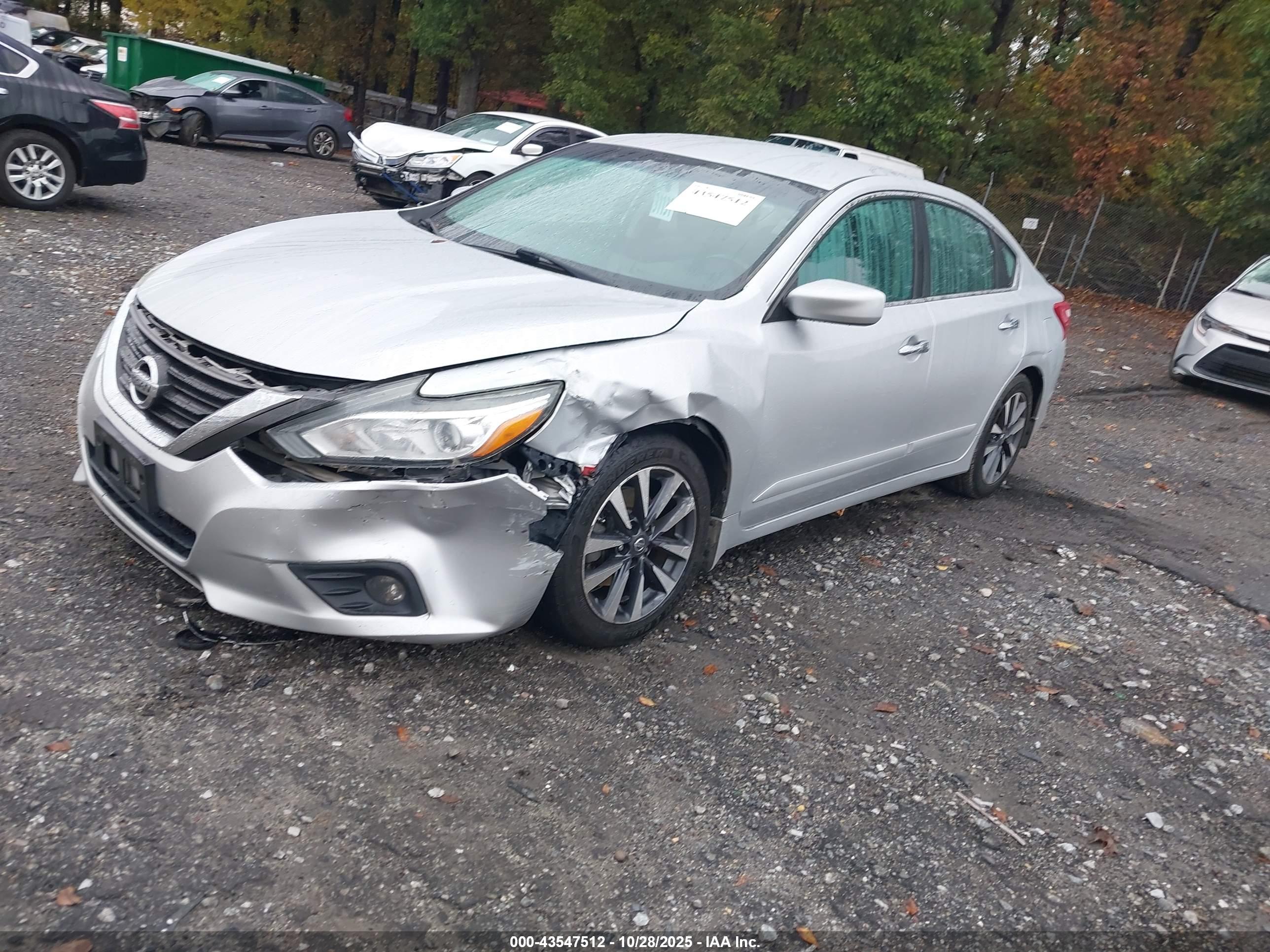 NISSAN ALTIMA image 2