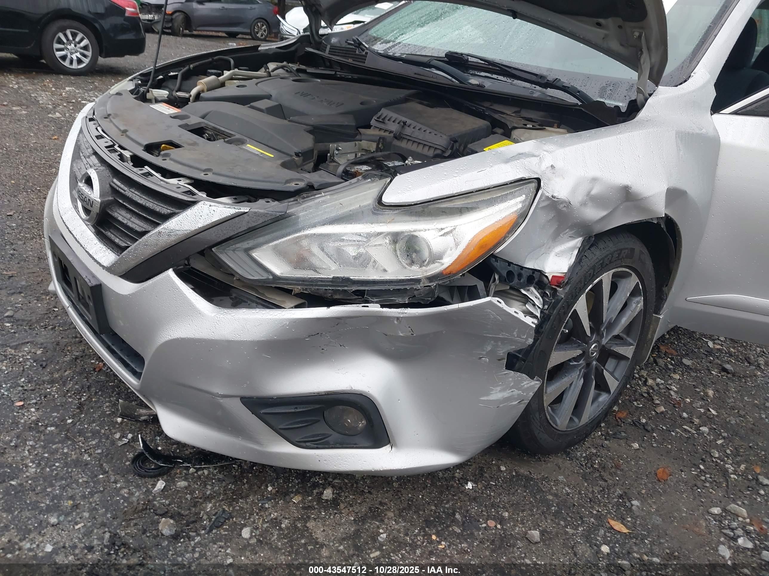 NISSAN ALTIMA image 6