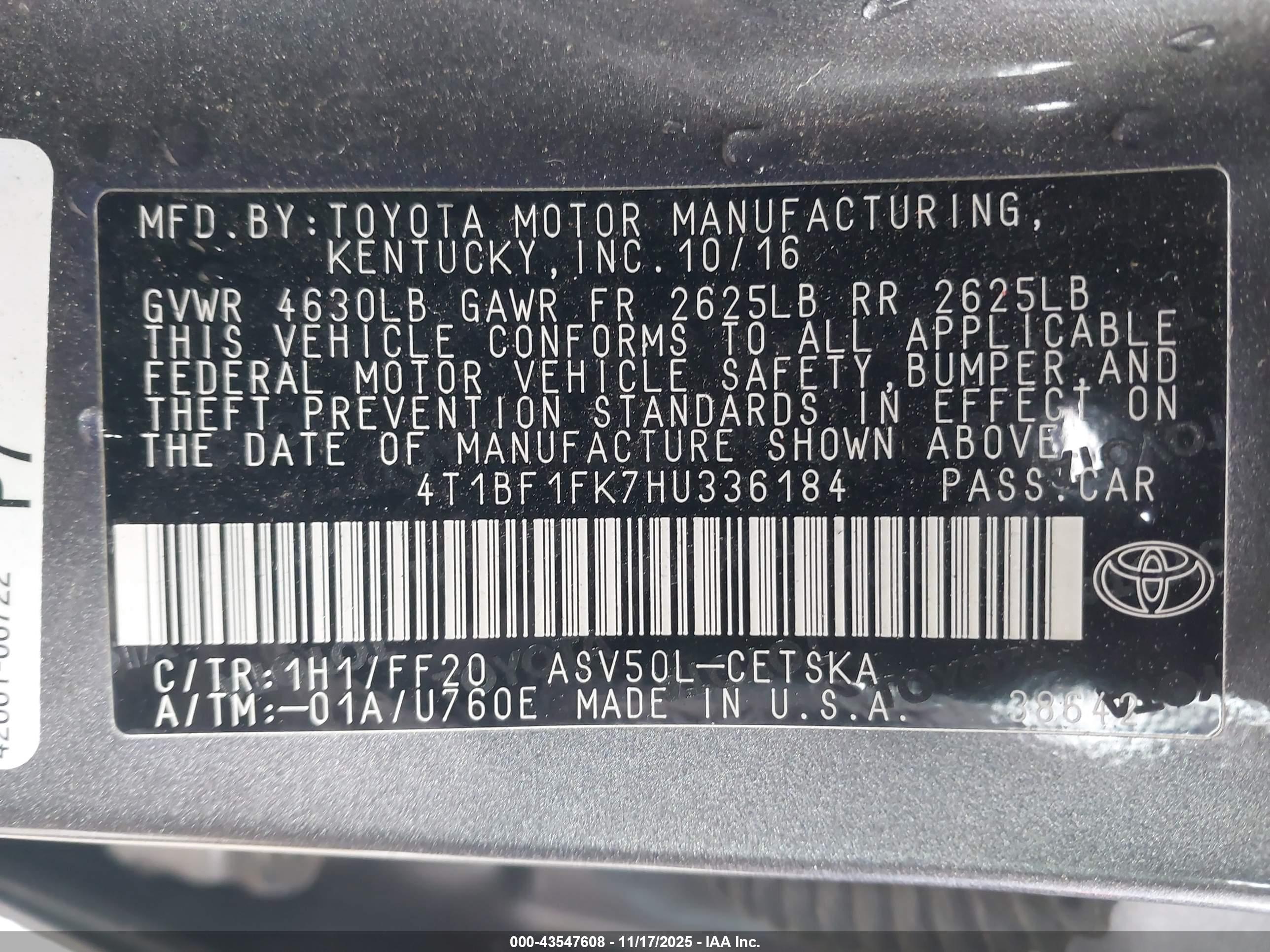 TOYOTA CAMRY image 9