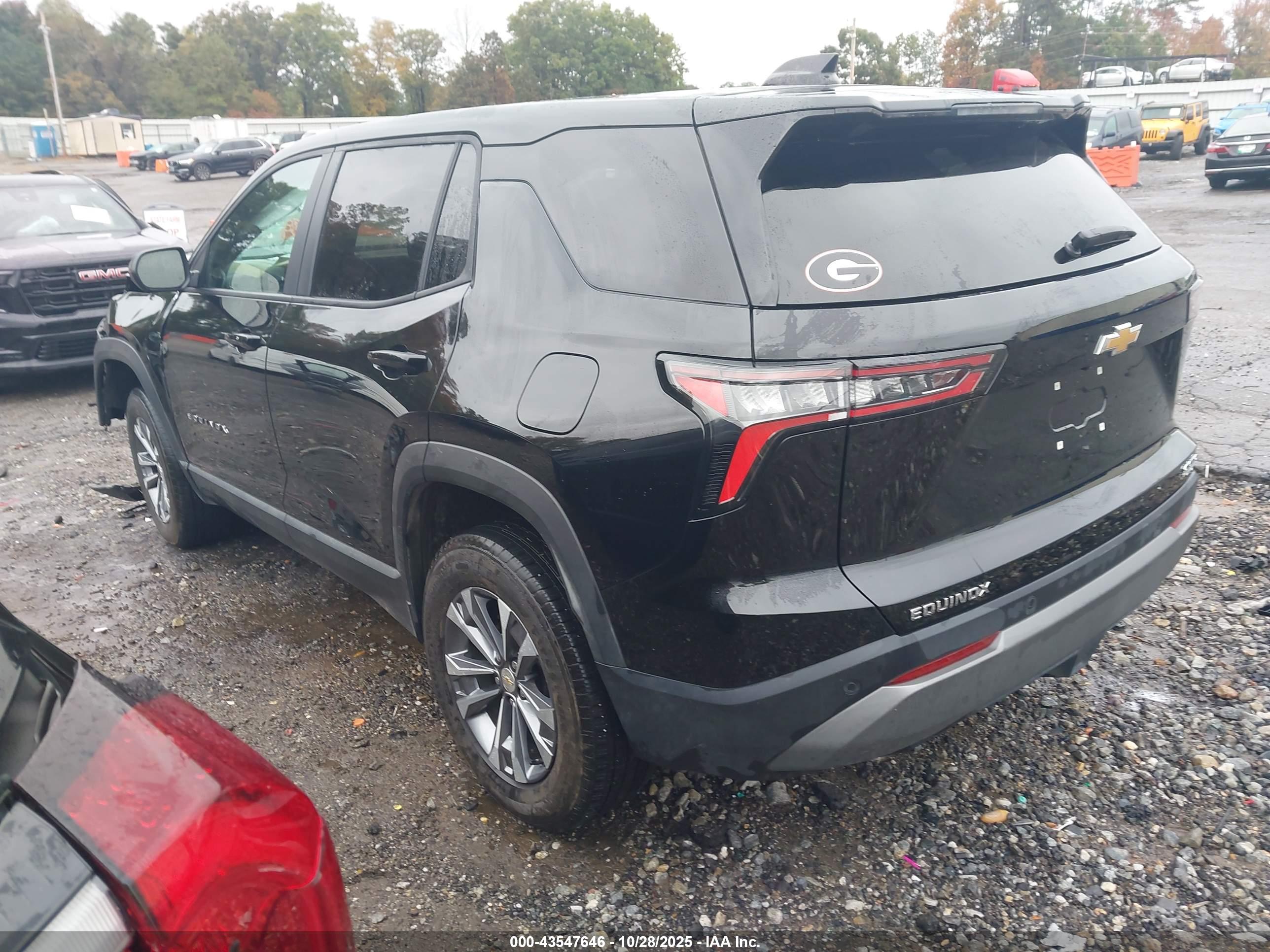 CHEVROLET EQUINOX image 3