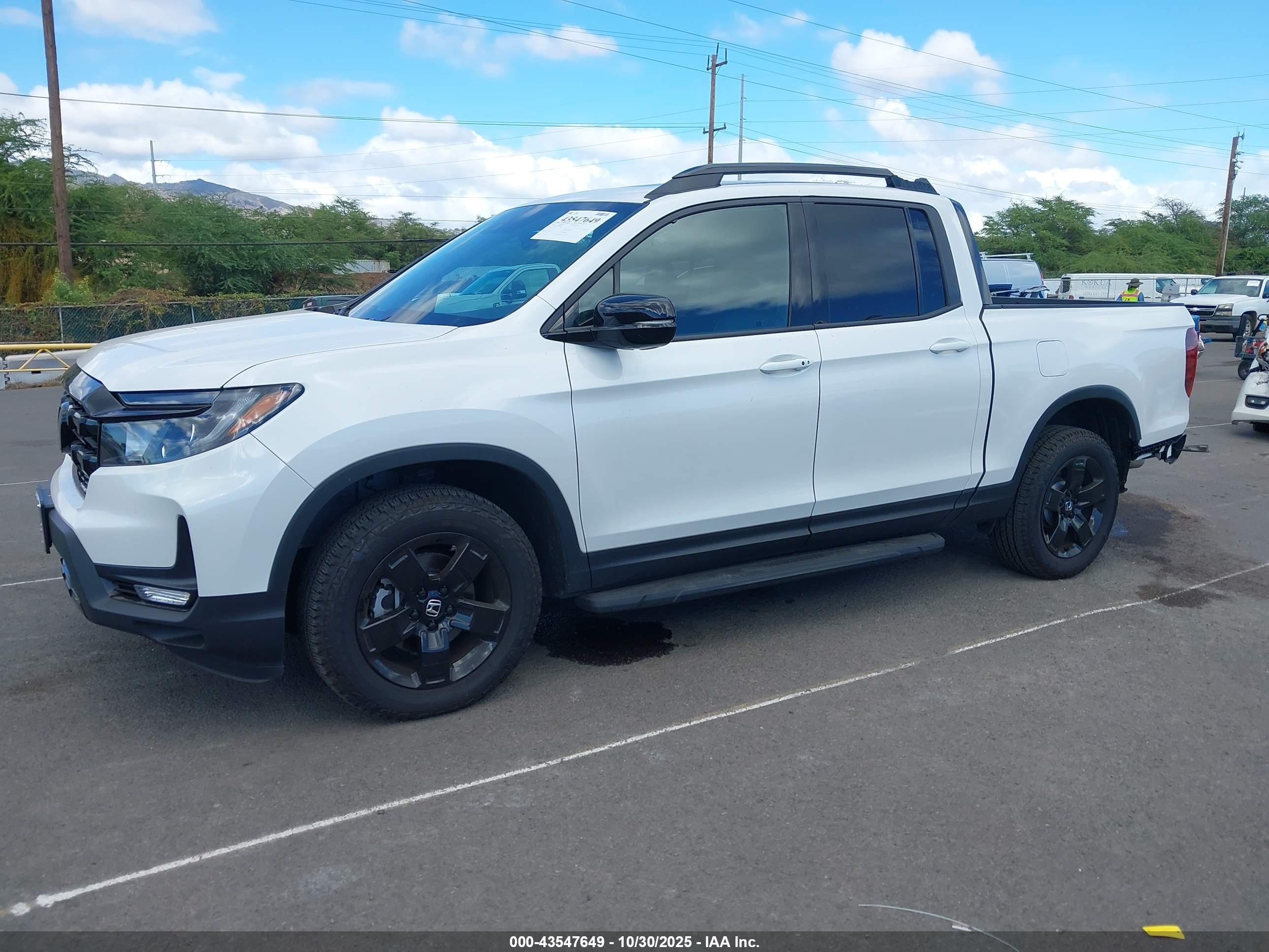 HONDA RIDGELINE image 2