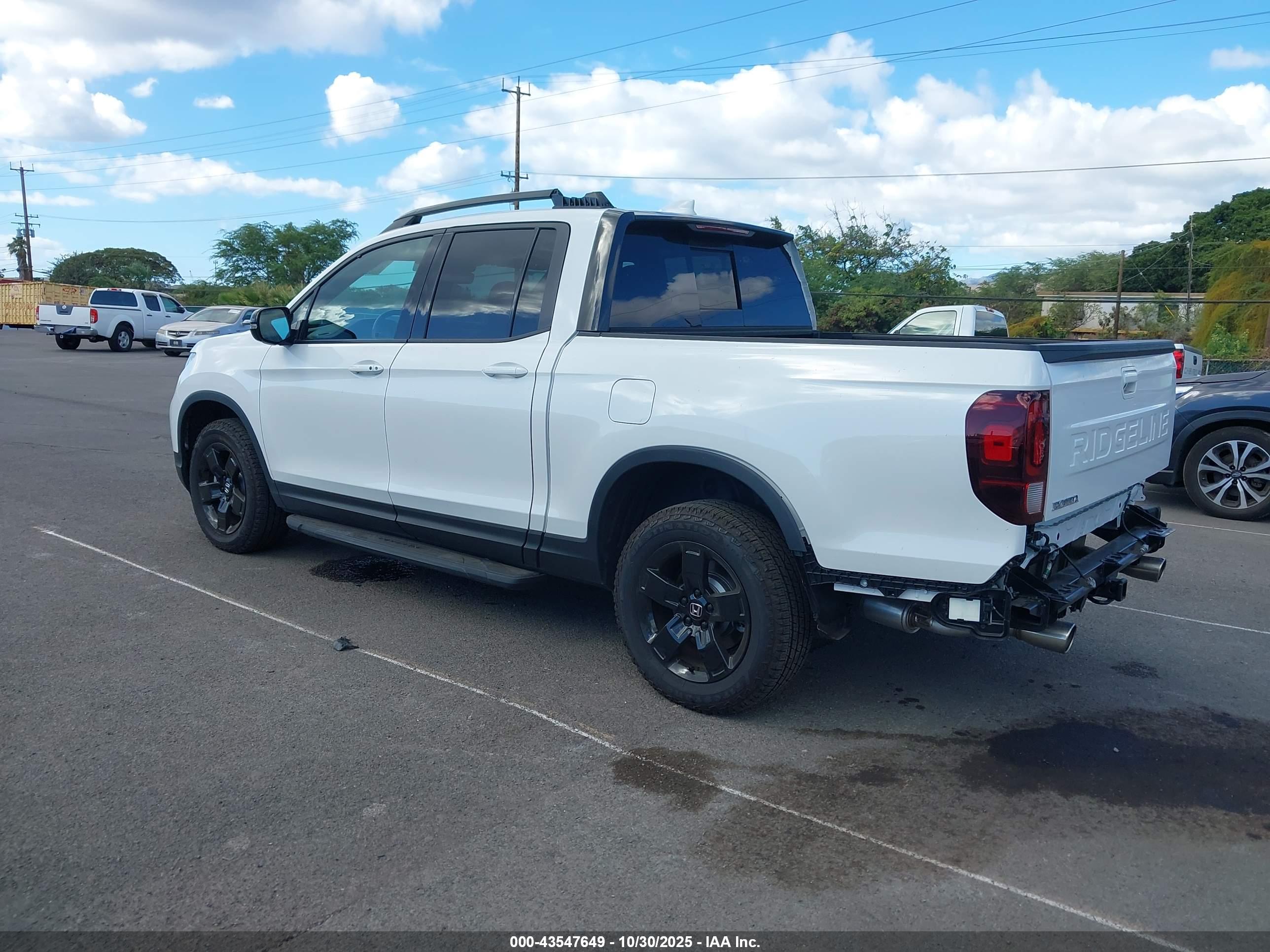 HONDA RIDGELINE image 3
