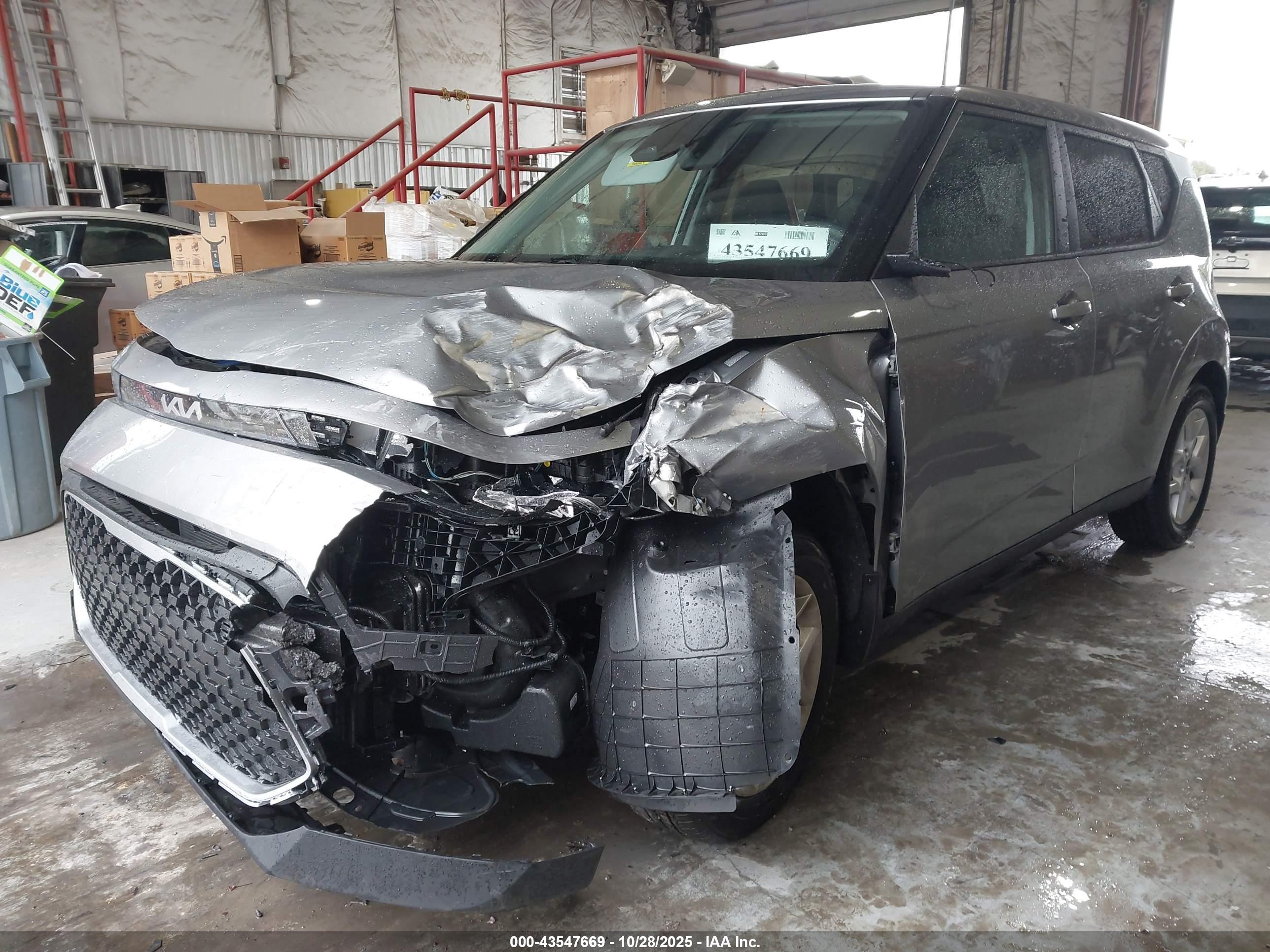 KIA SOUL image 2