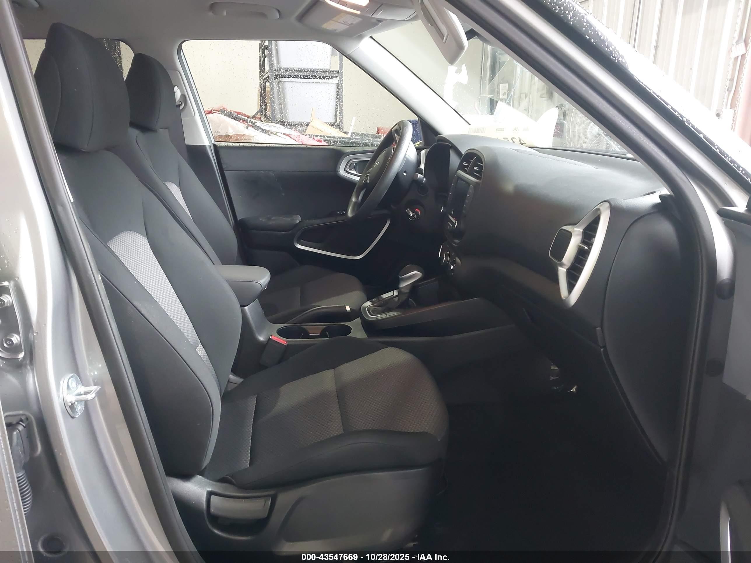 KIA SOUL image 5