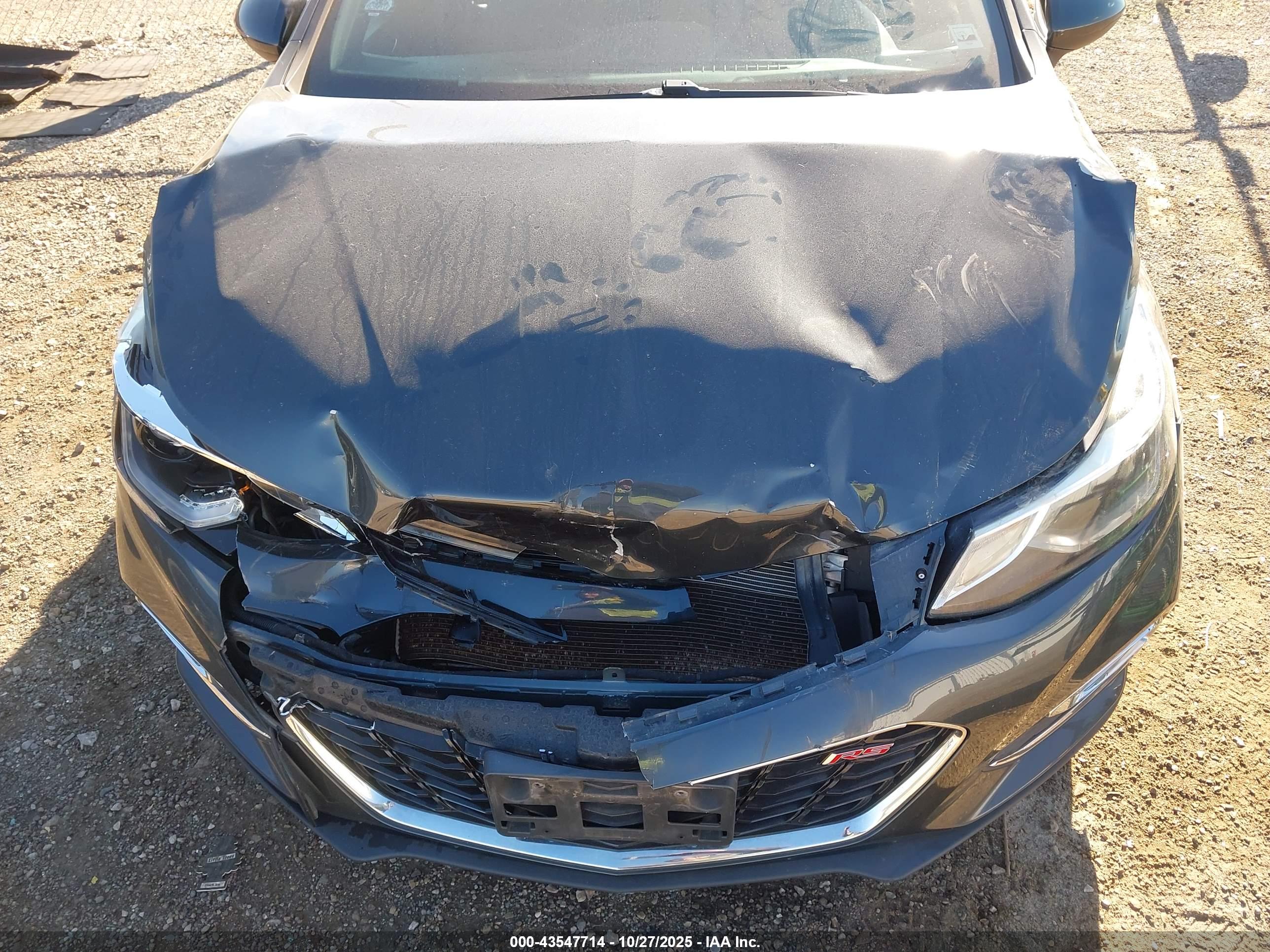 CHEVROLET CRUZE image 6