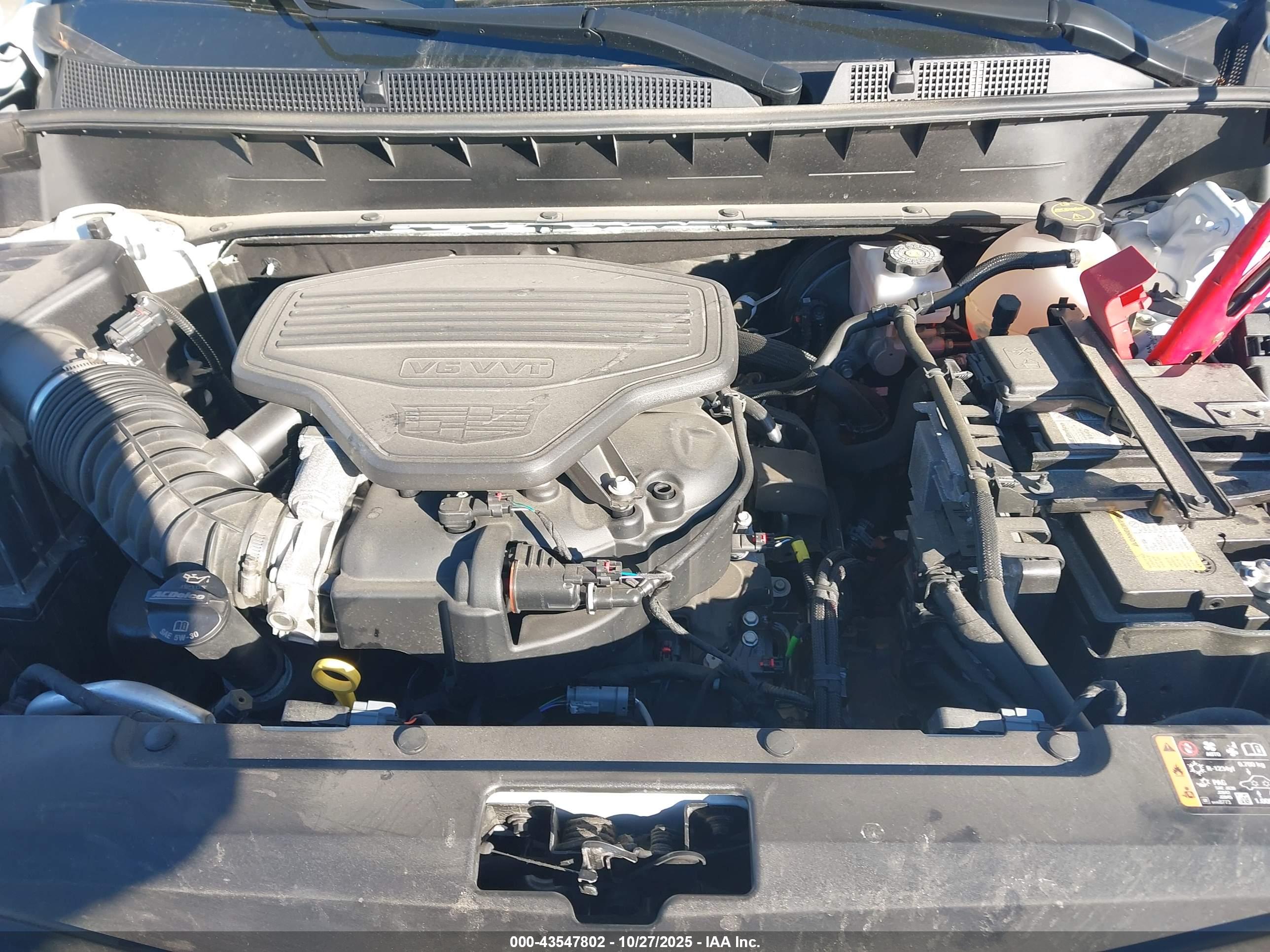 CADILLAC XT6 image 10