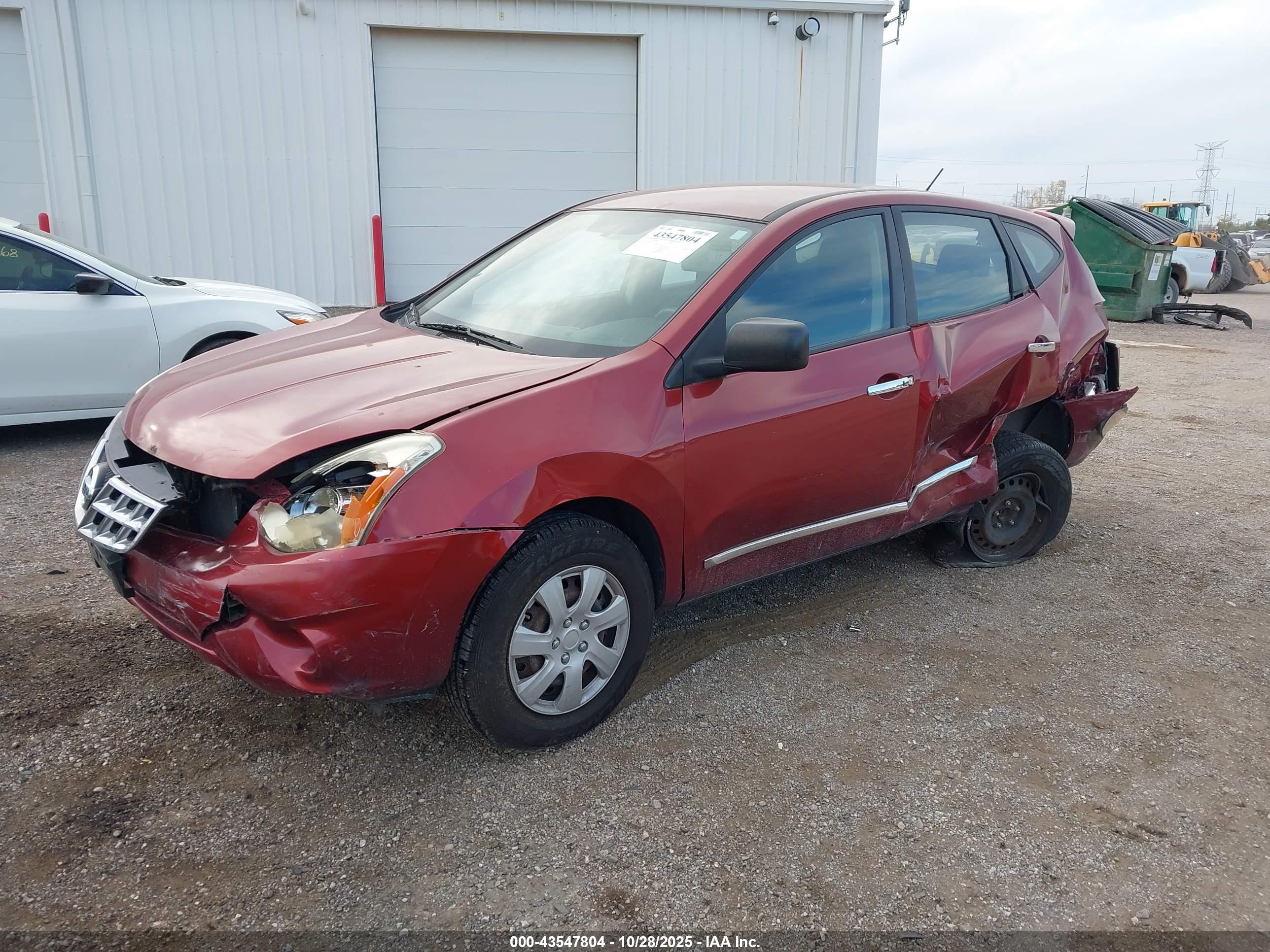 NISSAN ROGUE image 2