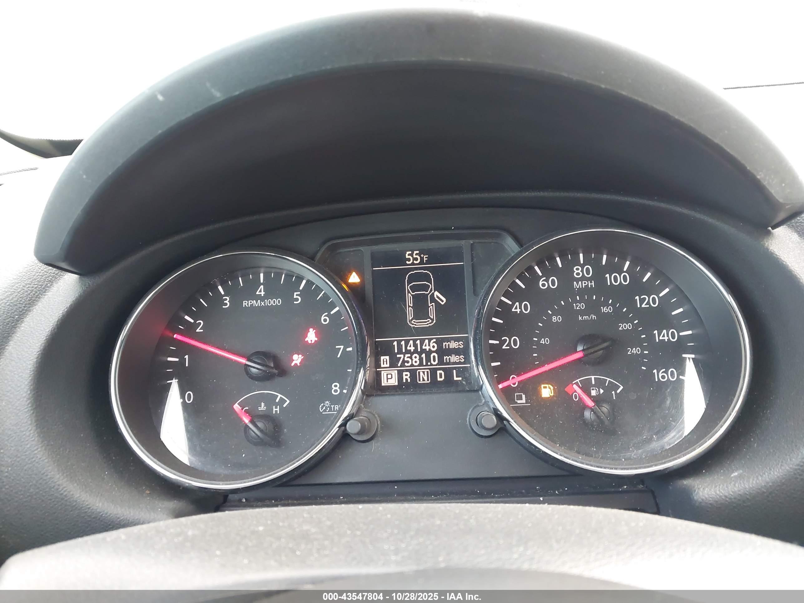 NISSAN ROGUE image 7