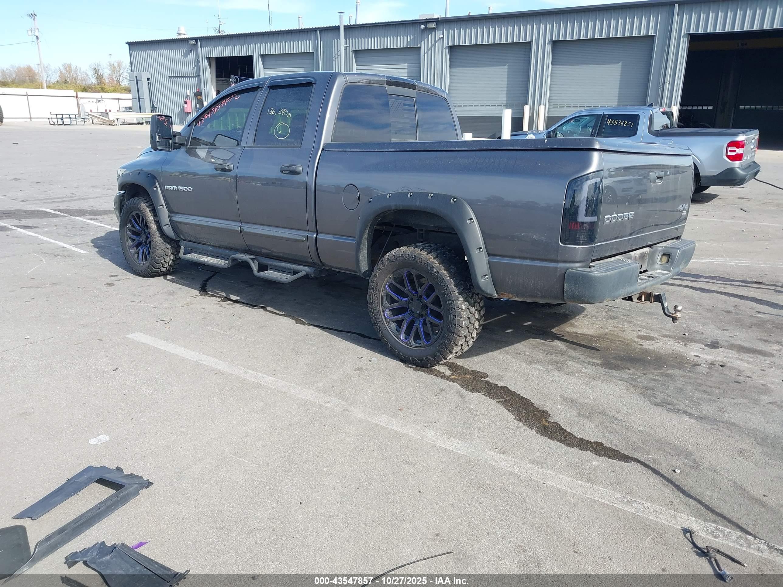 DODGE RAM image 3