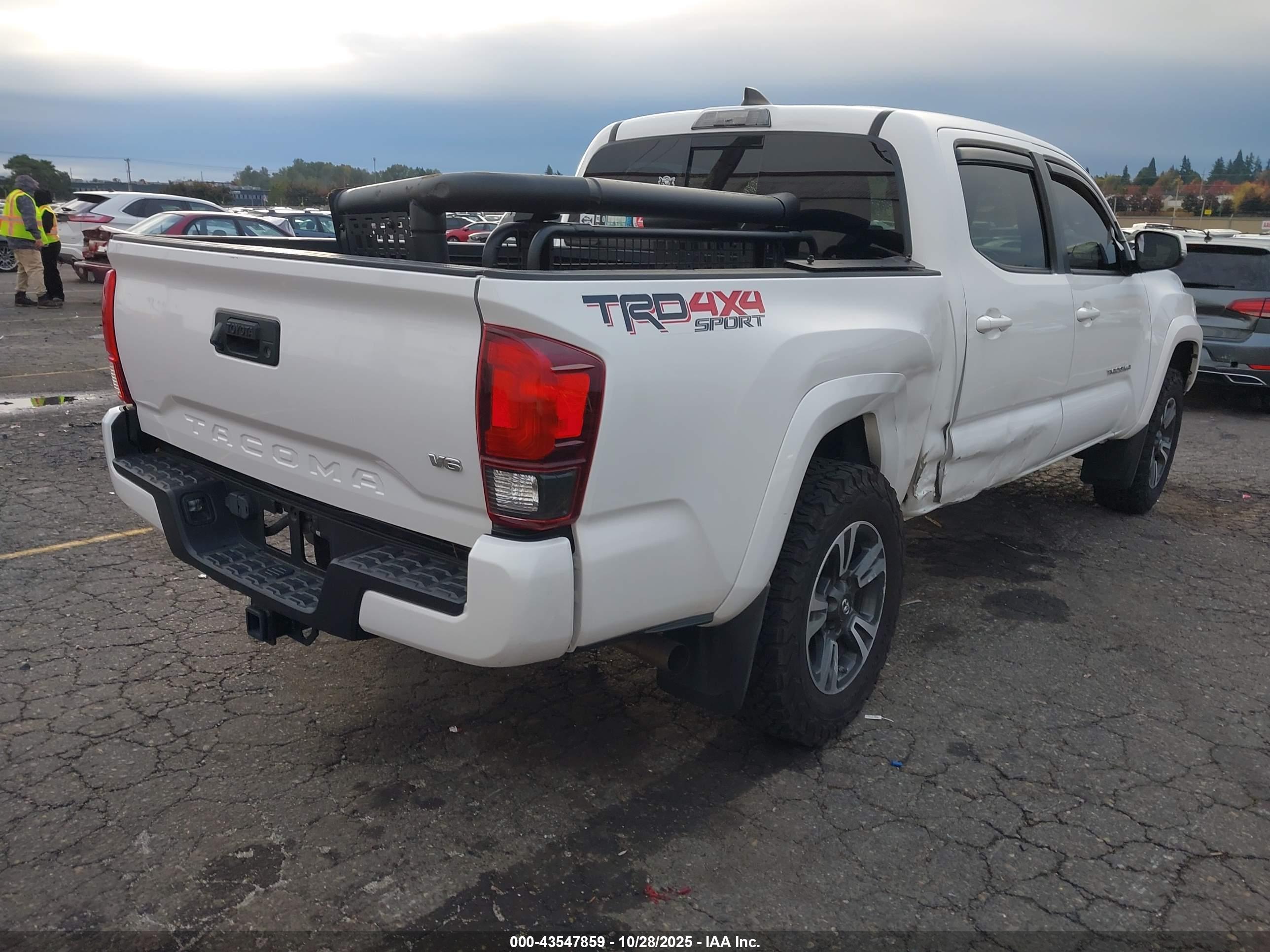 TOYOTA TACOMA image 4