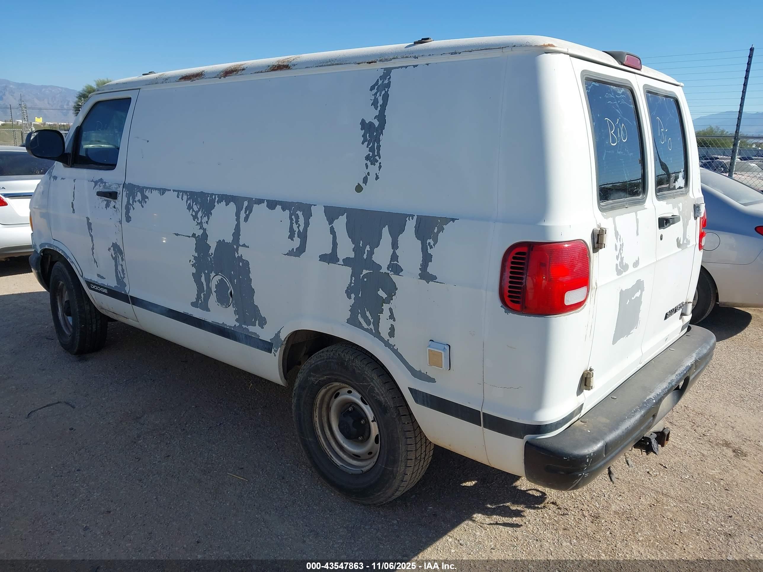 DODGE RAM image 3