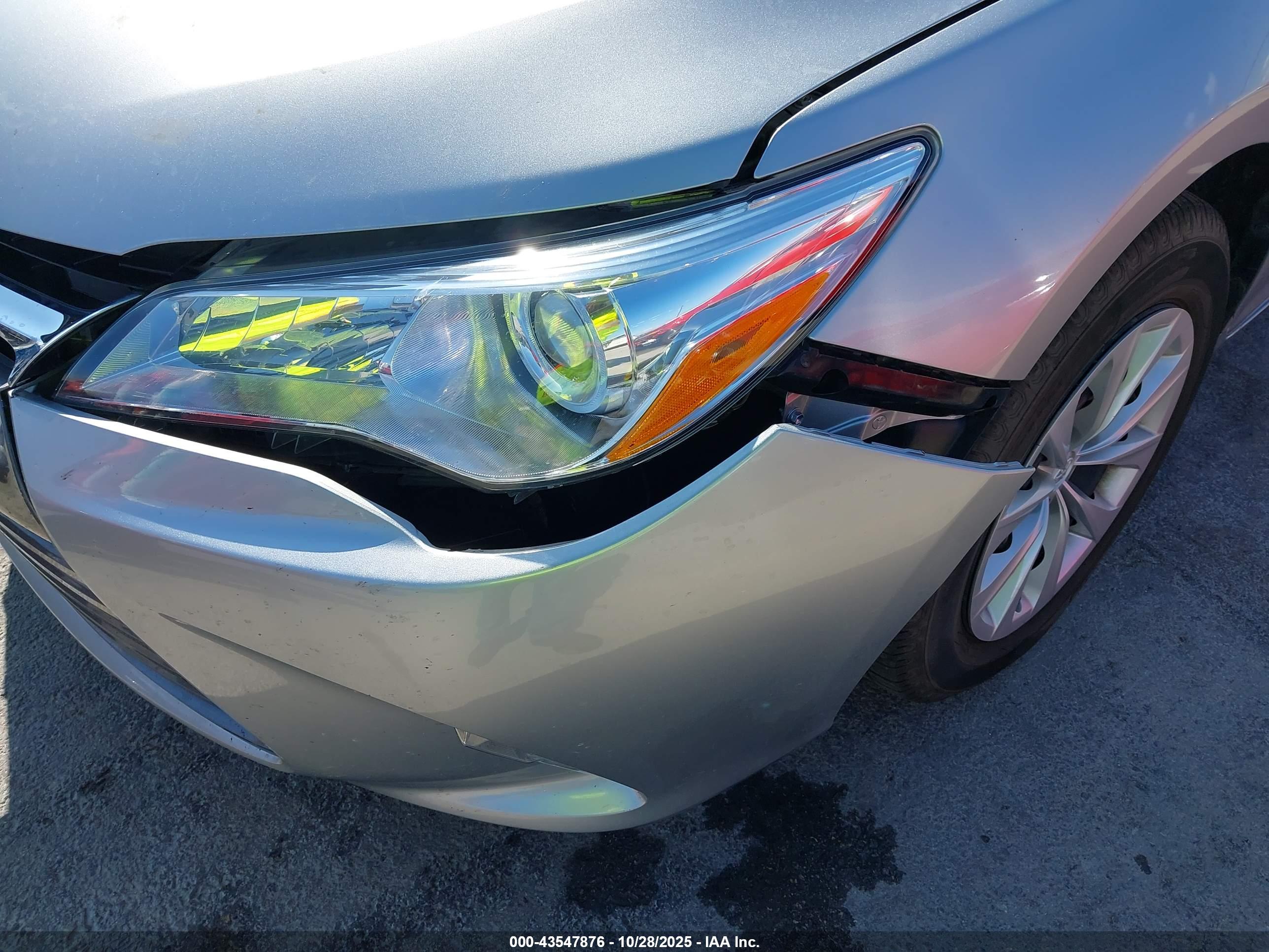 TOYOTA CAMRY image 6