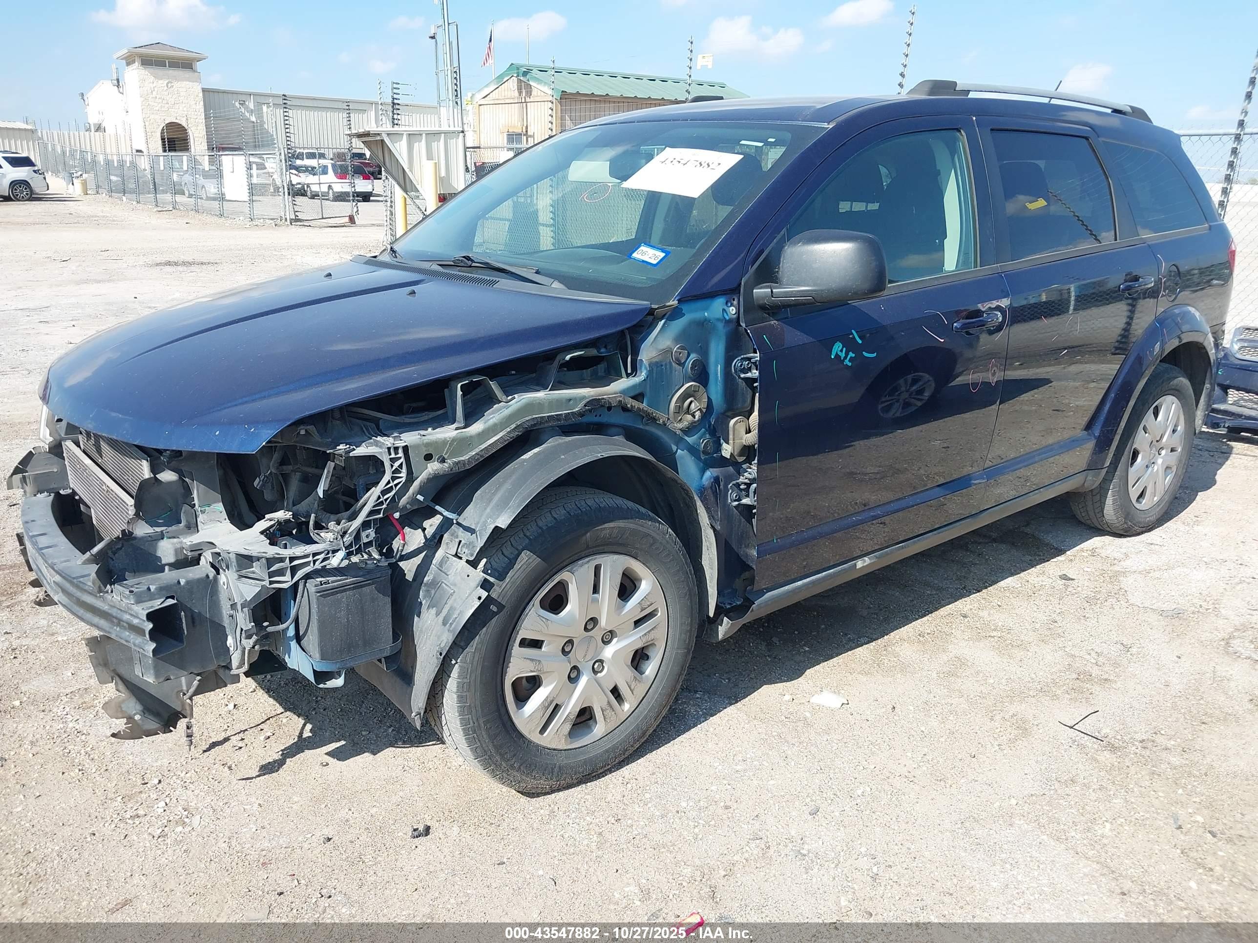 DODGE JOURNEY image 2
