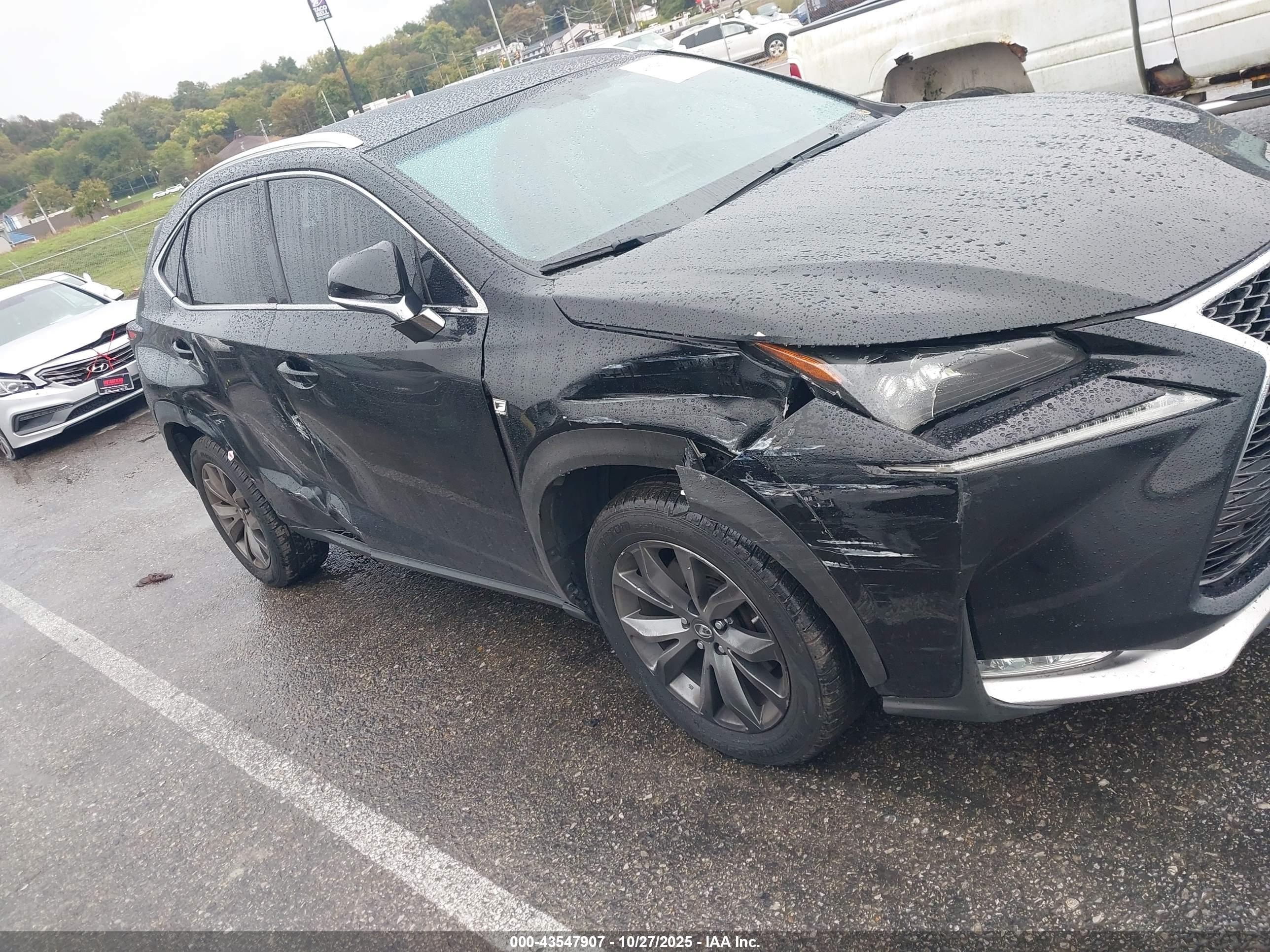 LEXUS NX image 6