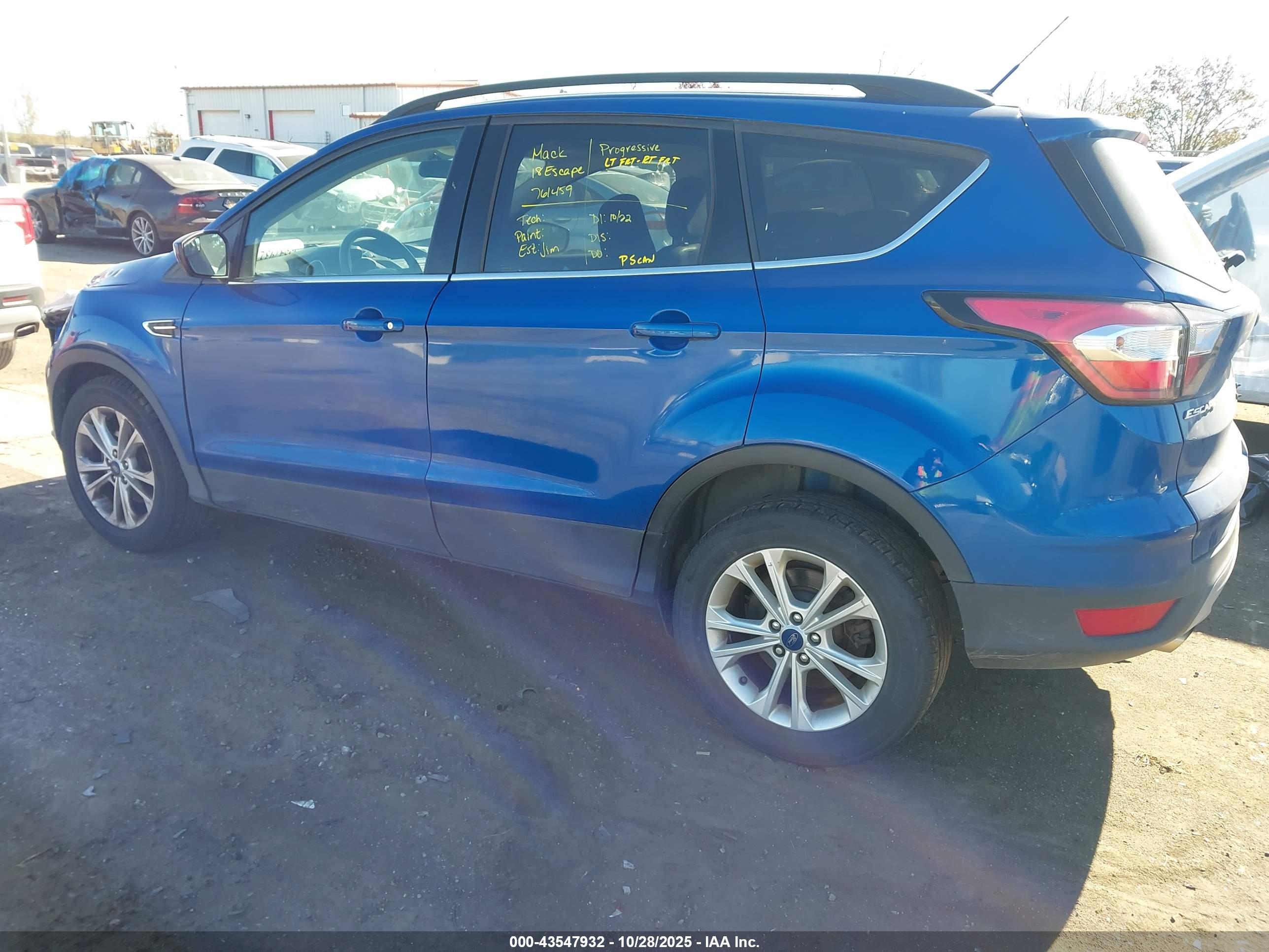 FORD ESCAPE image 3
