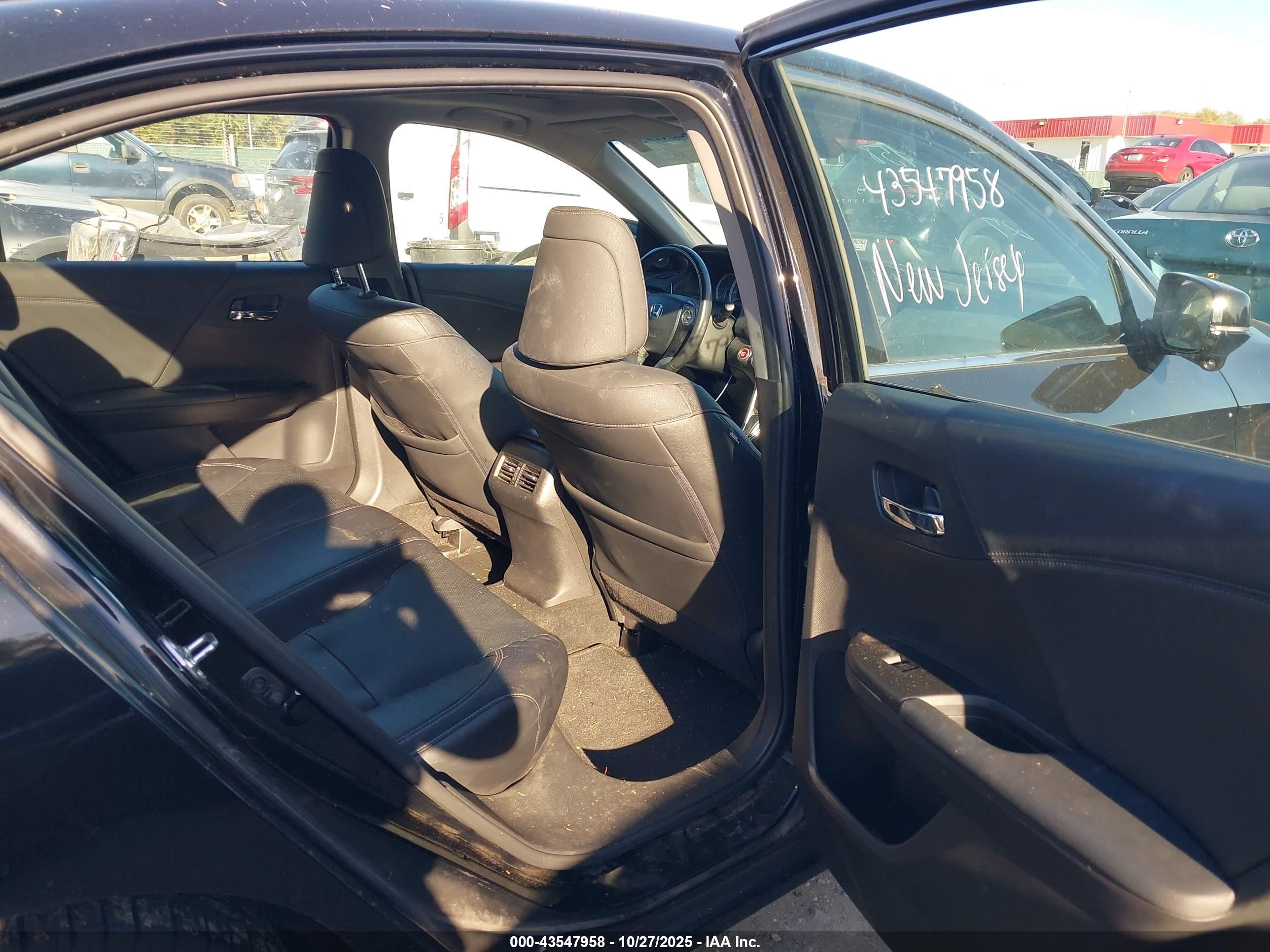 HONDA ACCORD image 8