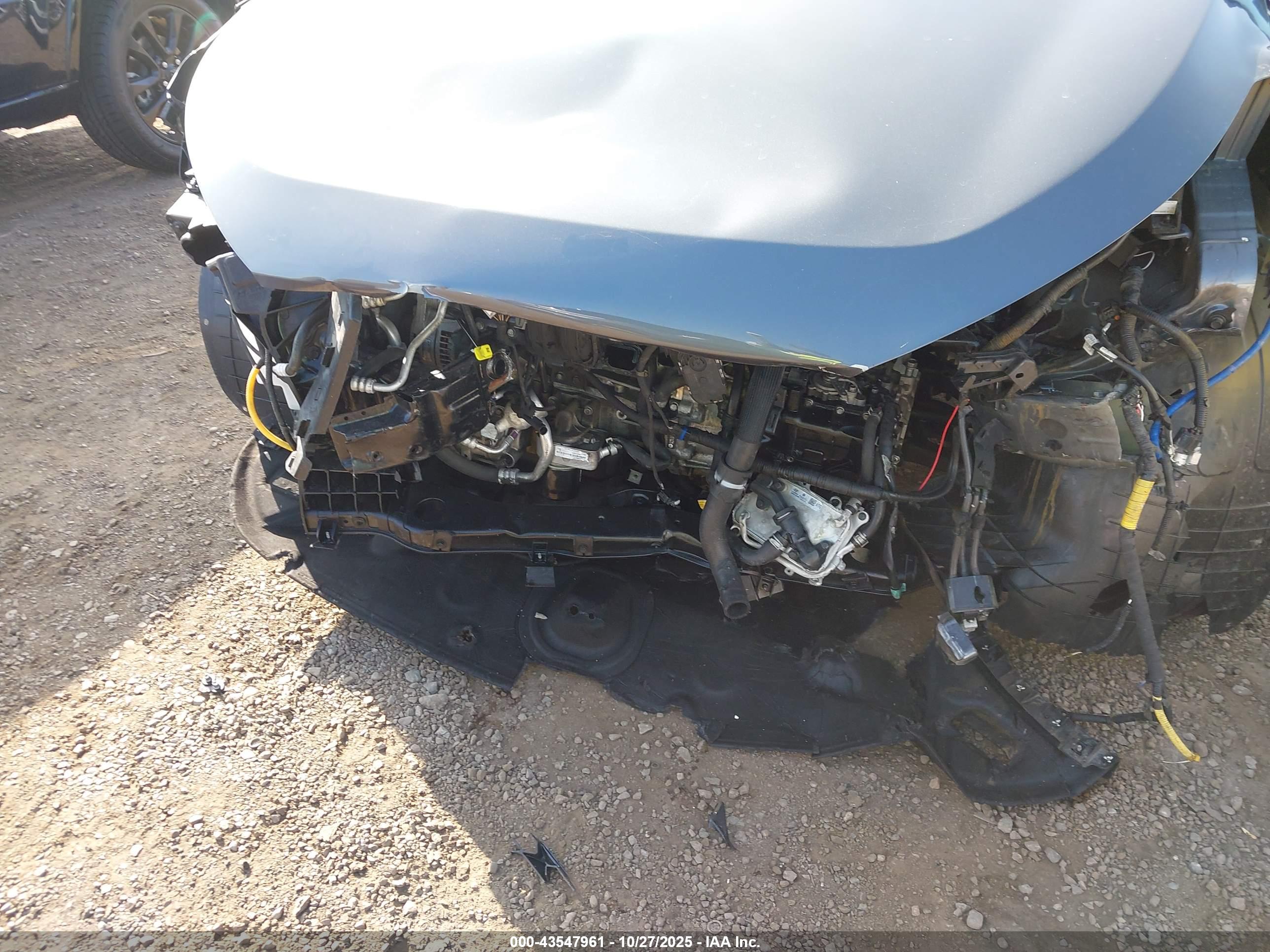 HYUNDAI TUCSON image 6