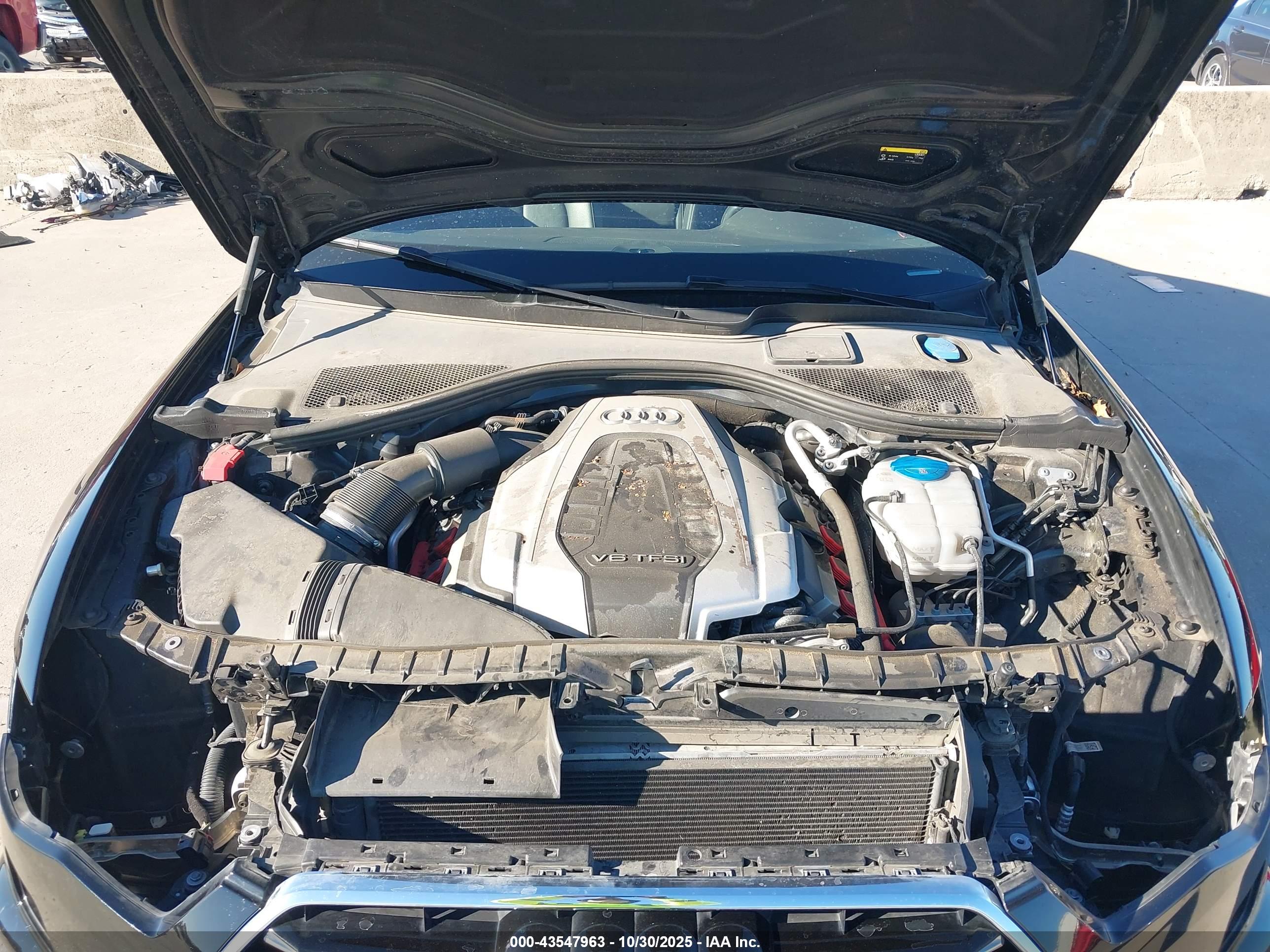 AUDI A6 image 10