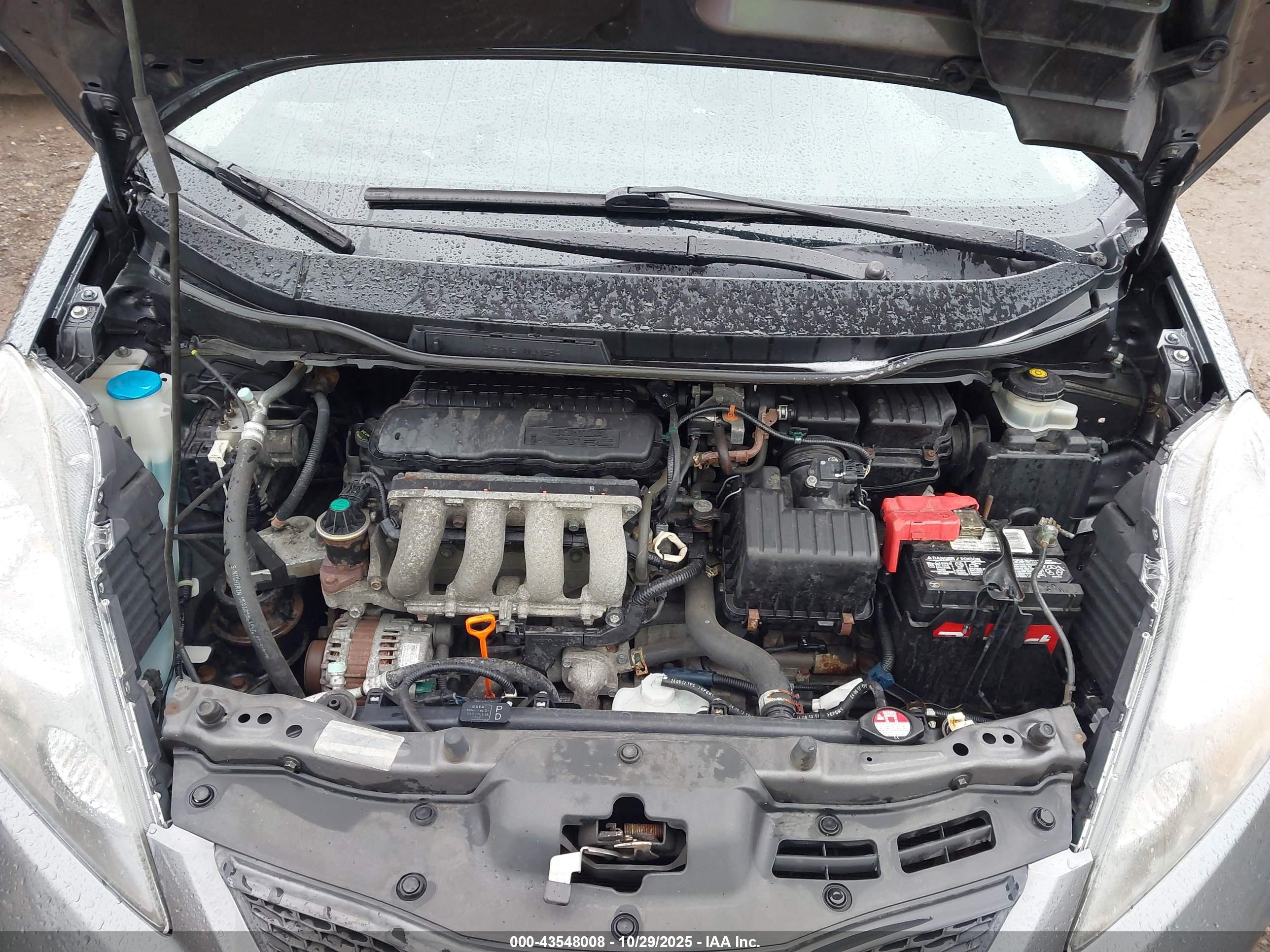 HONDA FIT image 10