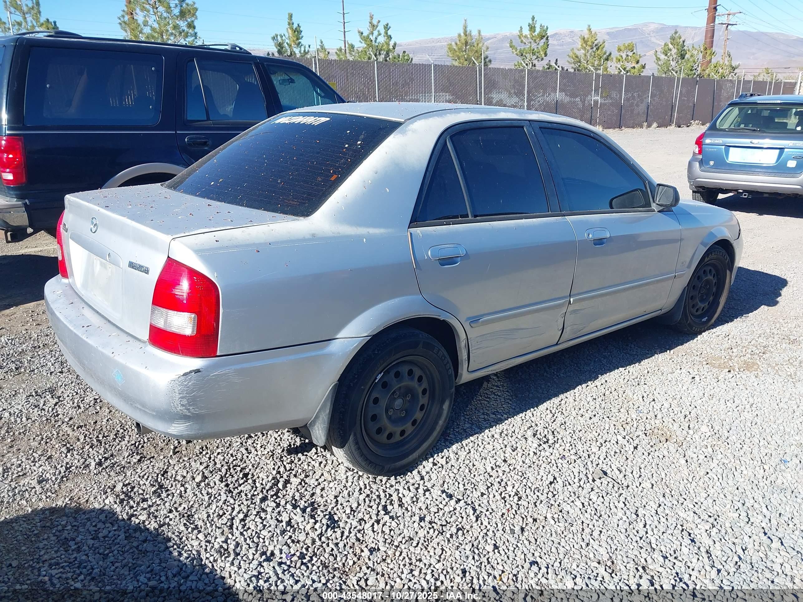 MAZDA PROTEGE image 4