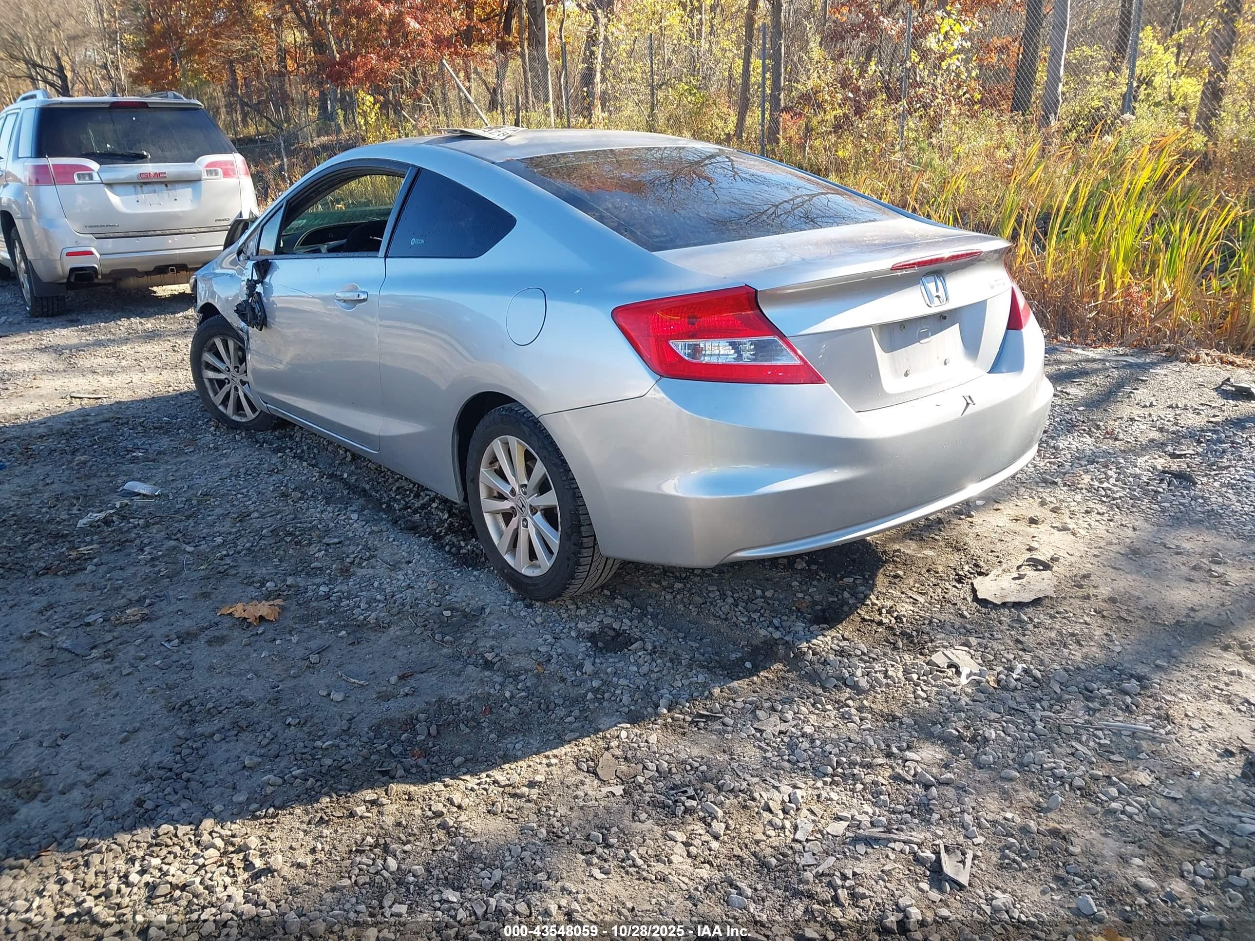 HONDA CIVIC image 3