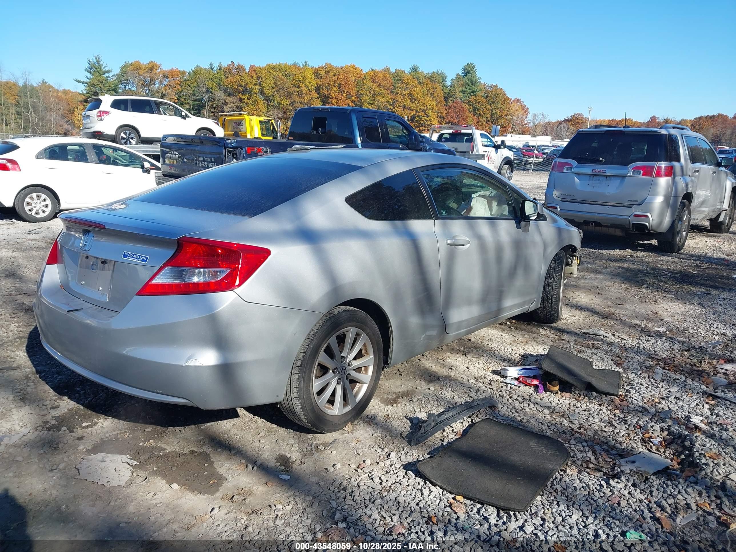 HONDA CIVIC image 4