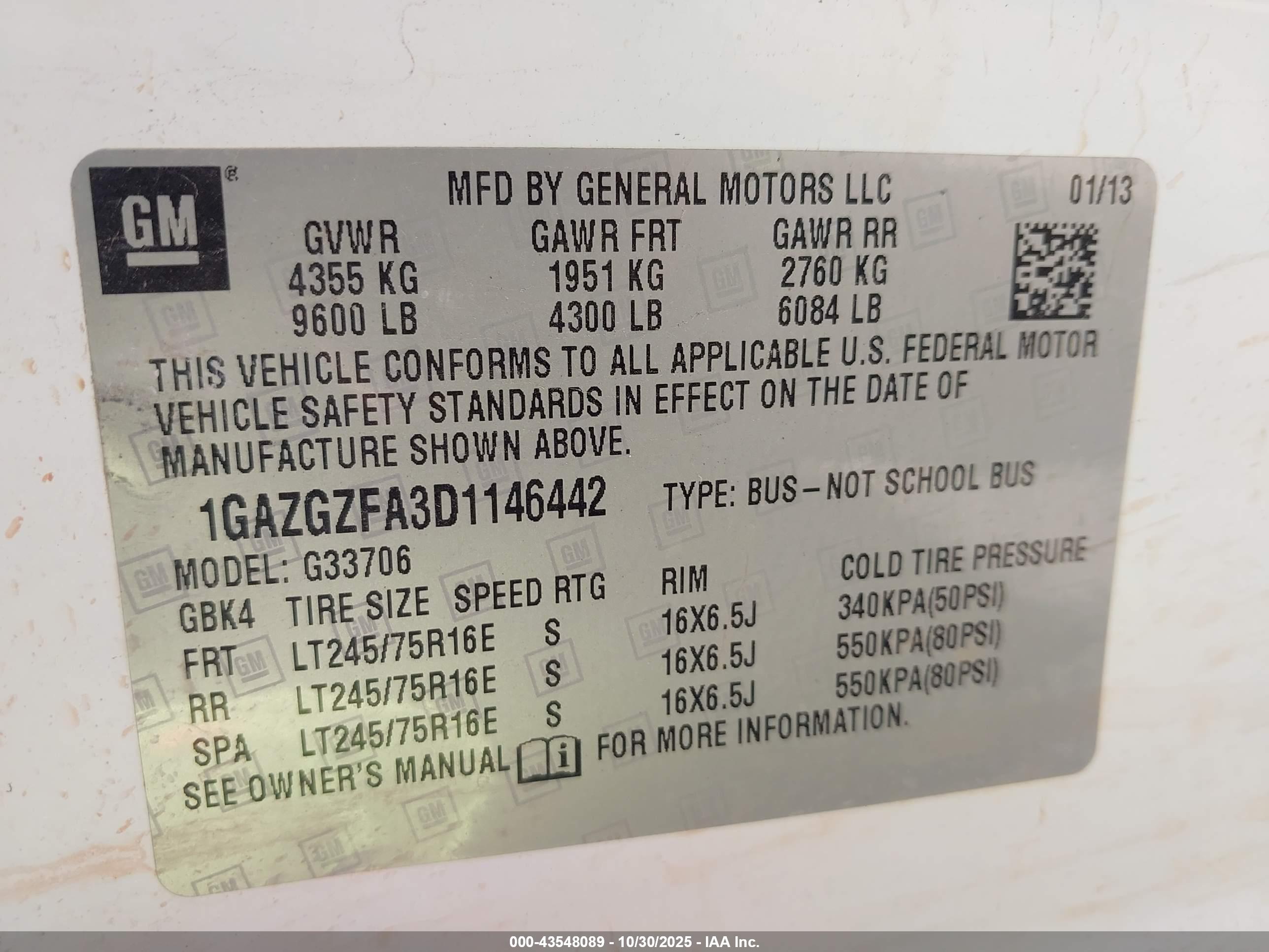 CHEVROLET EXPRESS image 9