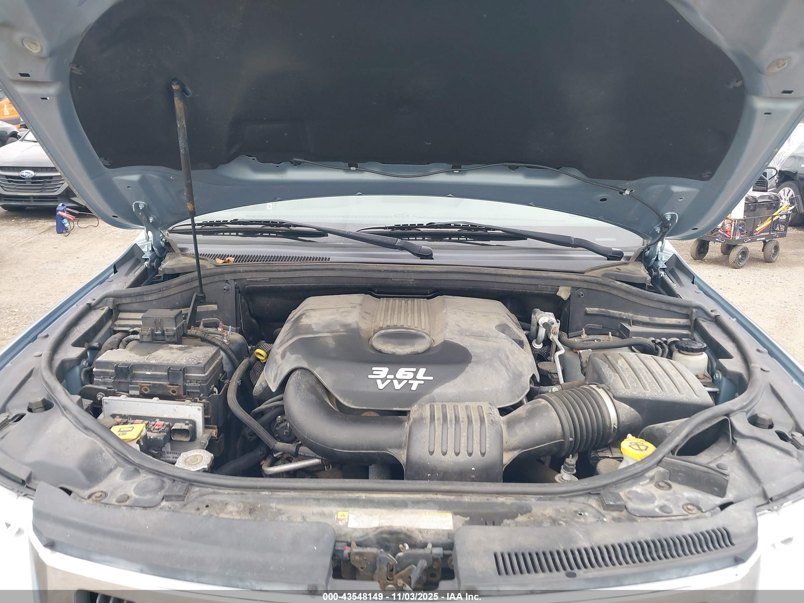 JEEP GRAND image 10