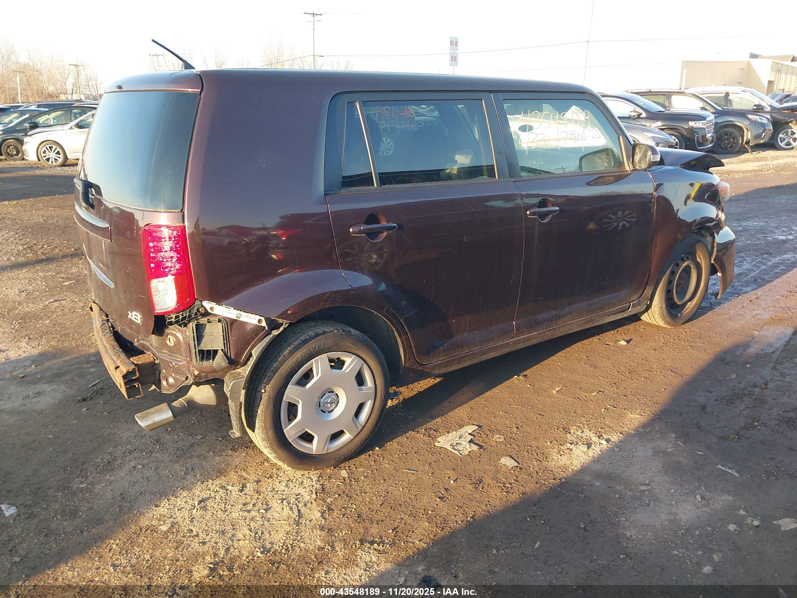 SCION XB image 4