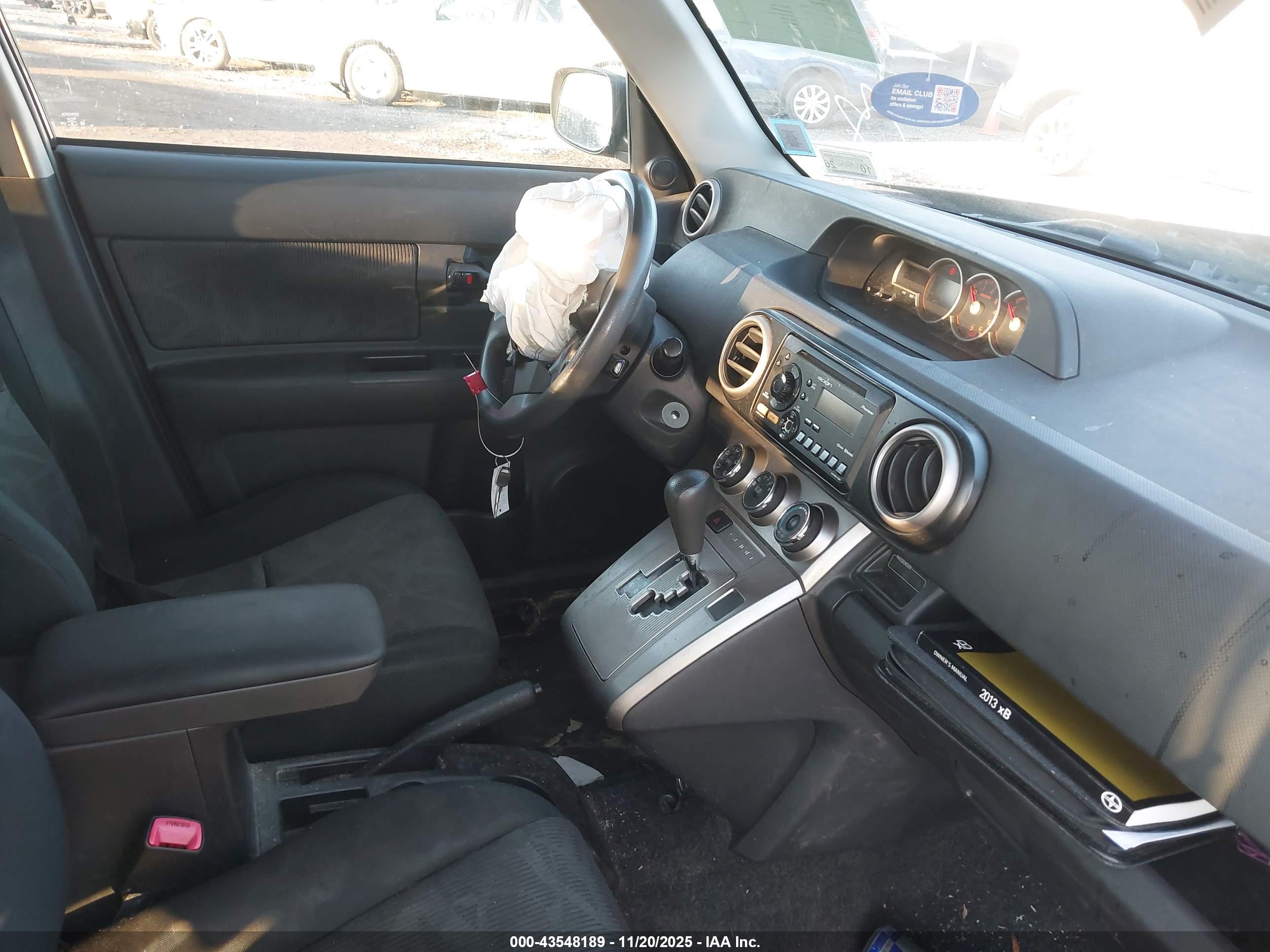SCION XB image 5