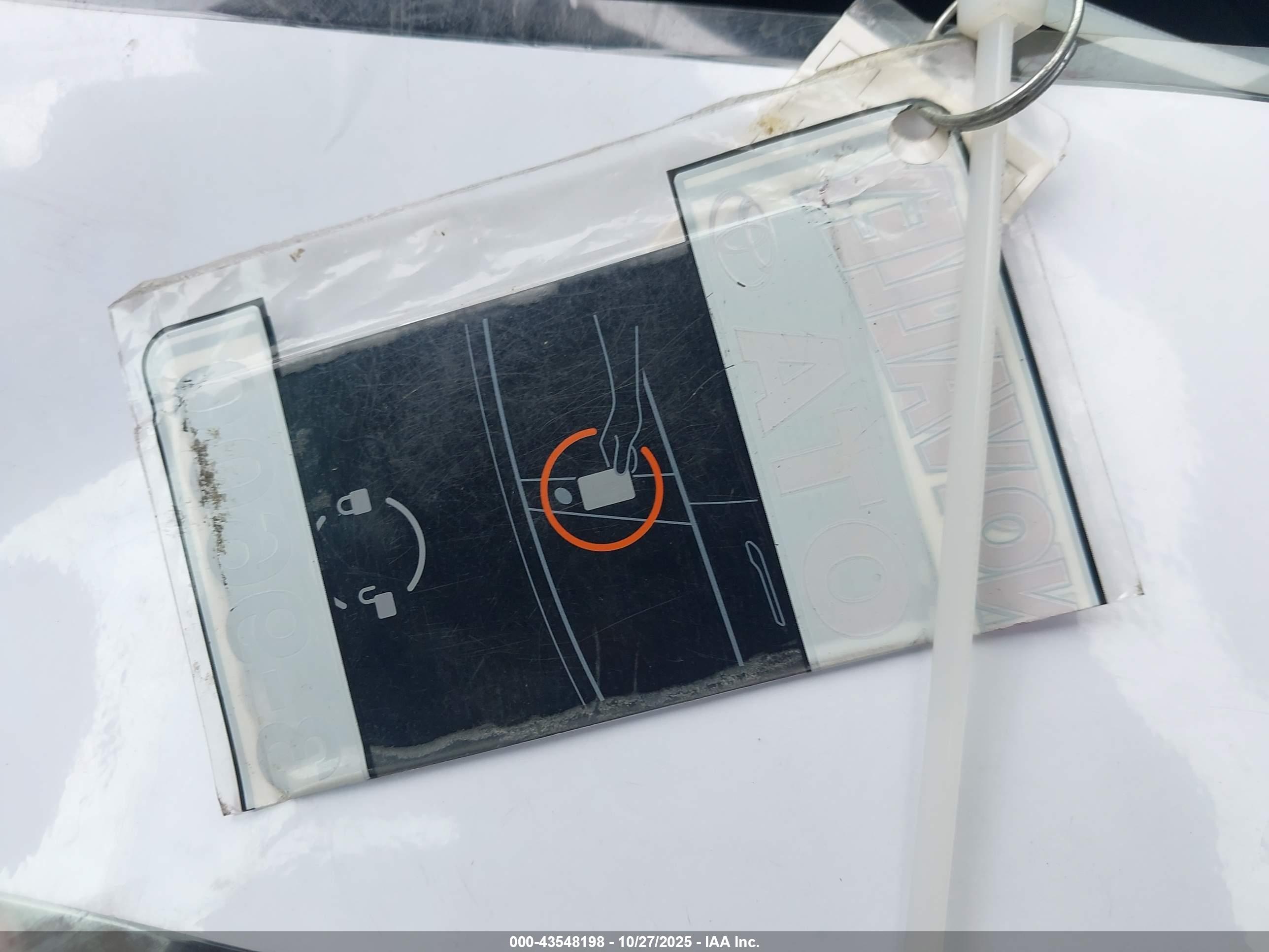 TESLA MODEL image 11