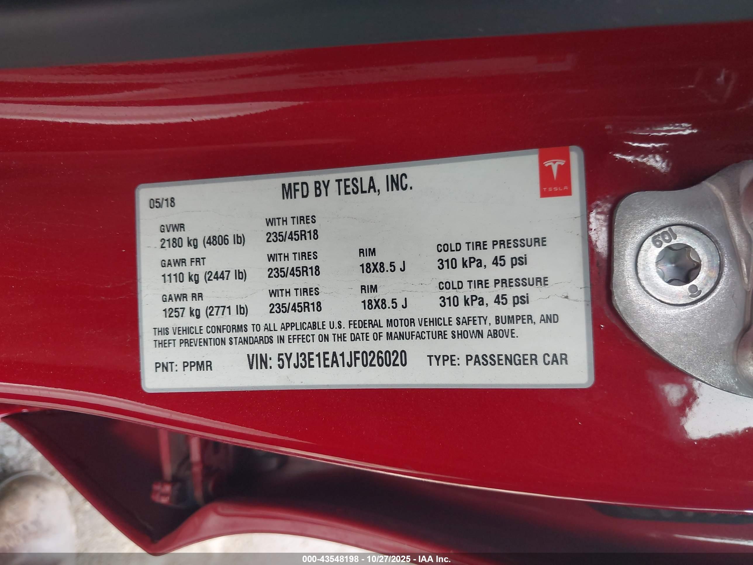 TESLA MODEL image 9