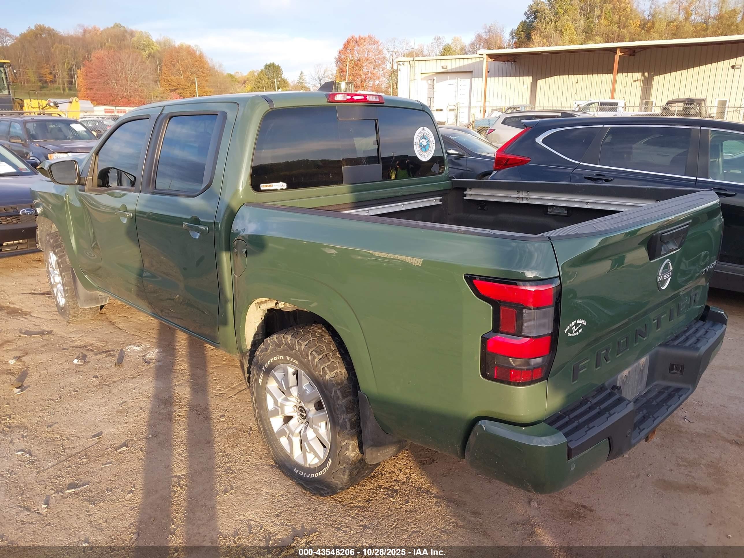 NISSAN FRONTIER image 3