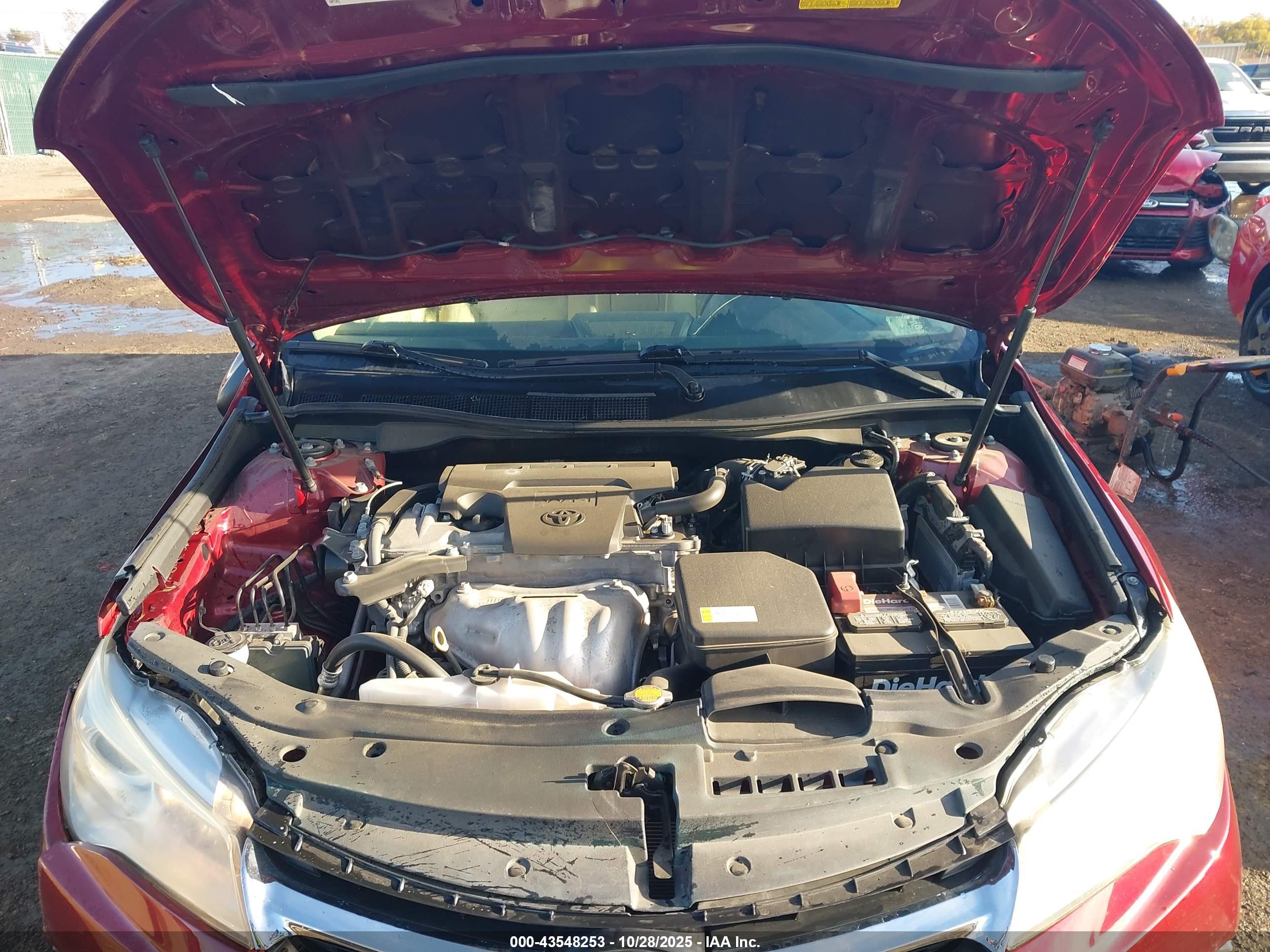 TOYOTA CAMRY image 10