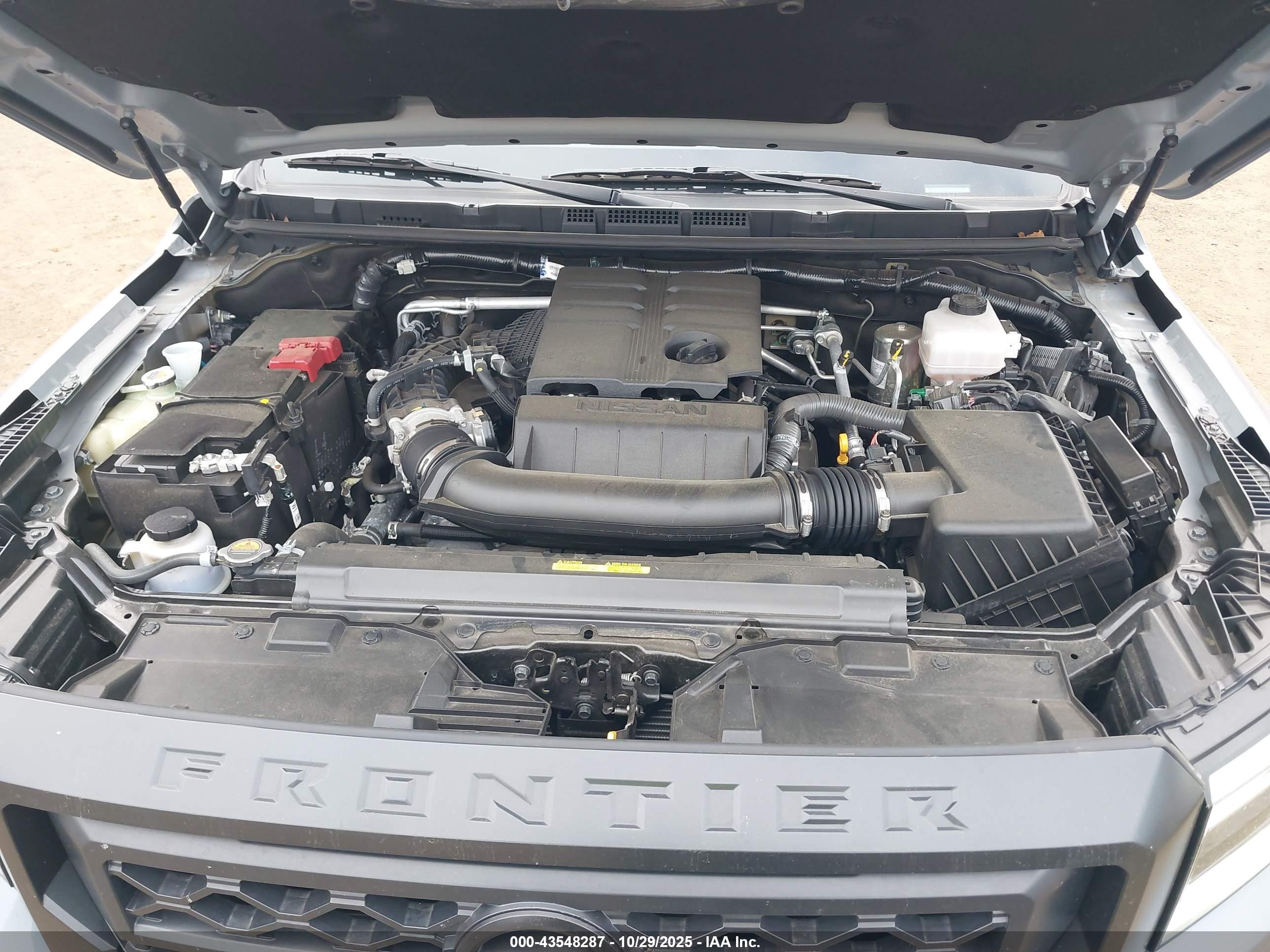 NISSAN FRONTIER image 10