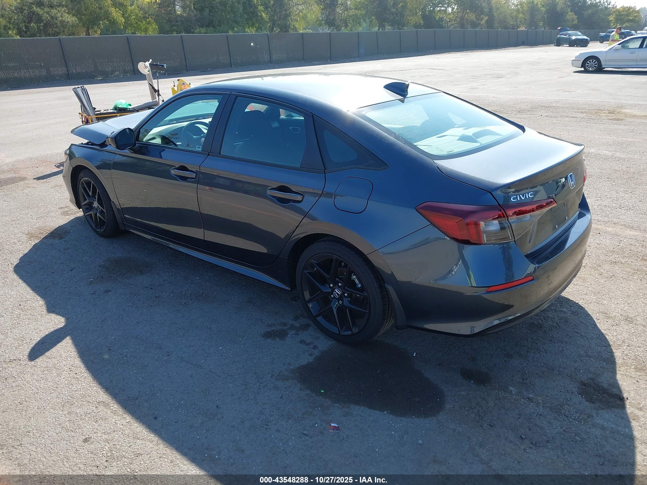 HONDA CIVIC image 3