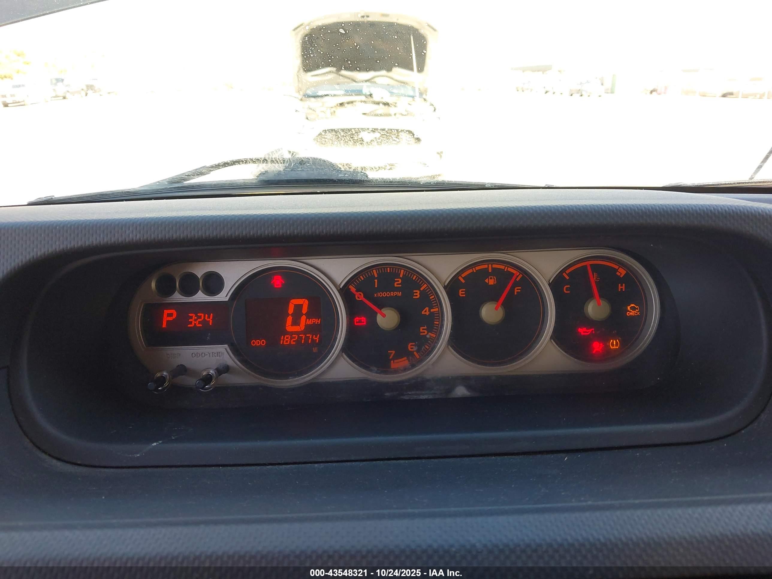 SCION XB image 7
