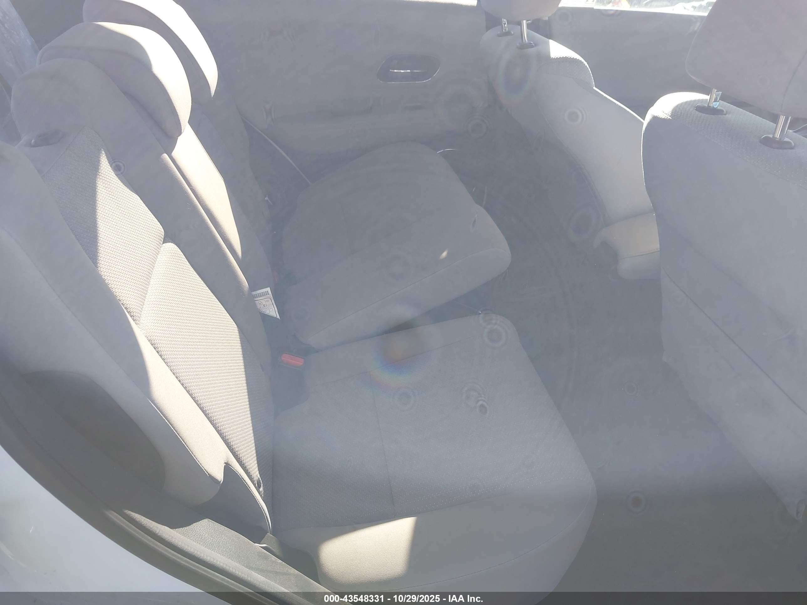 HONDA HR-V image 8