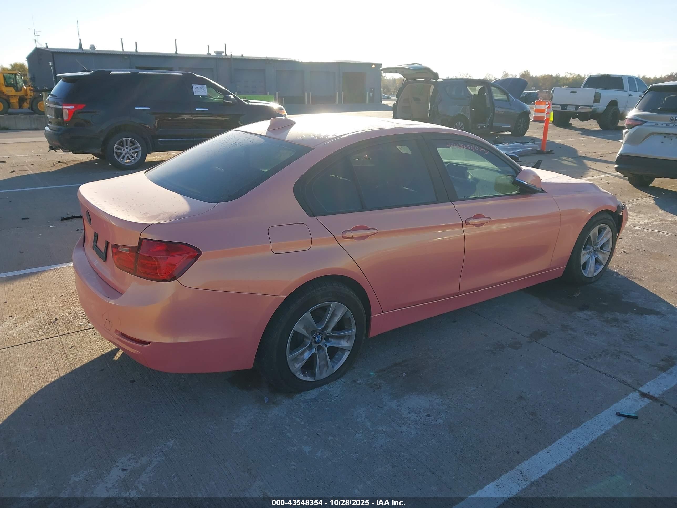 BMW 328I image 4