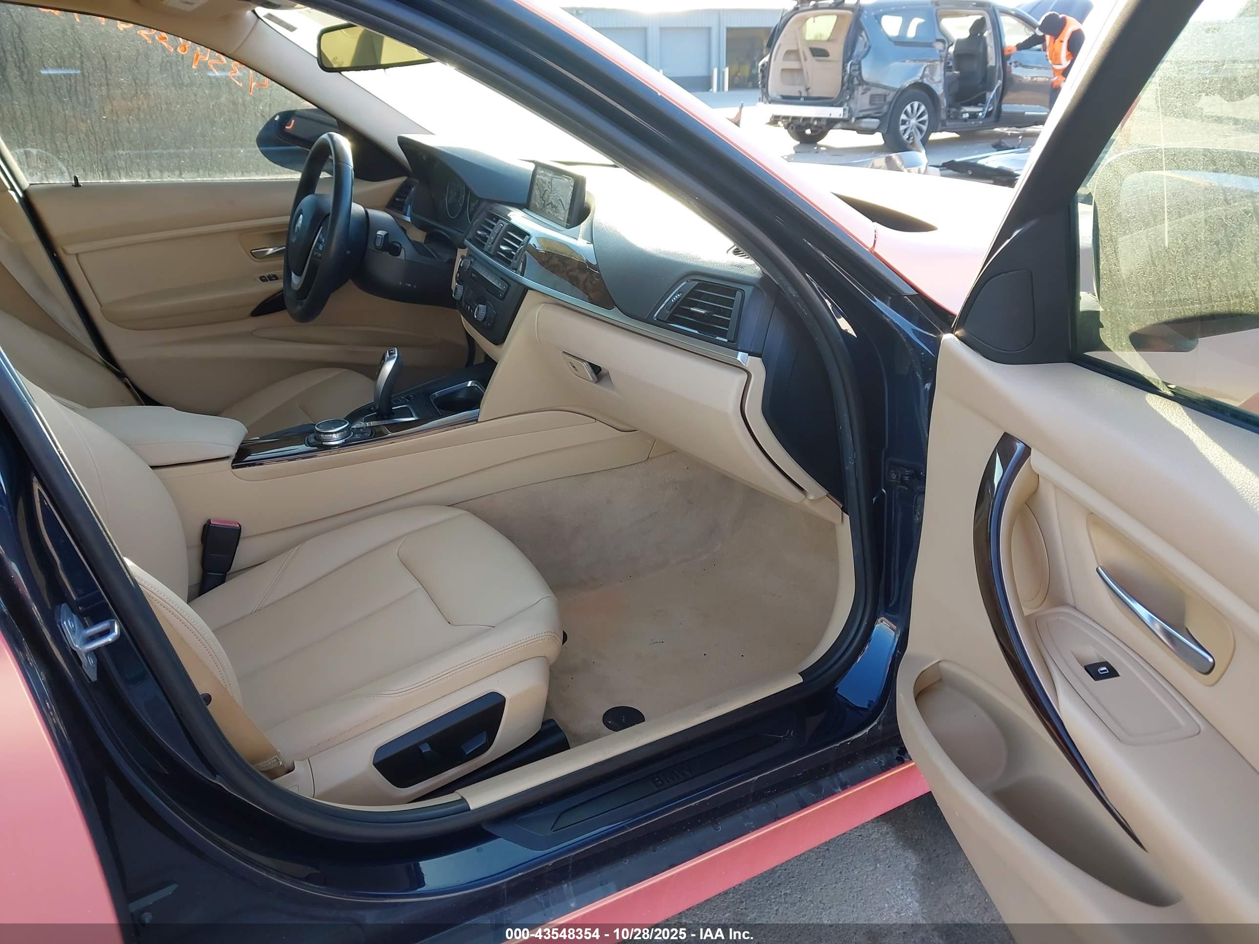 BMW 328I image 5