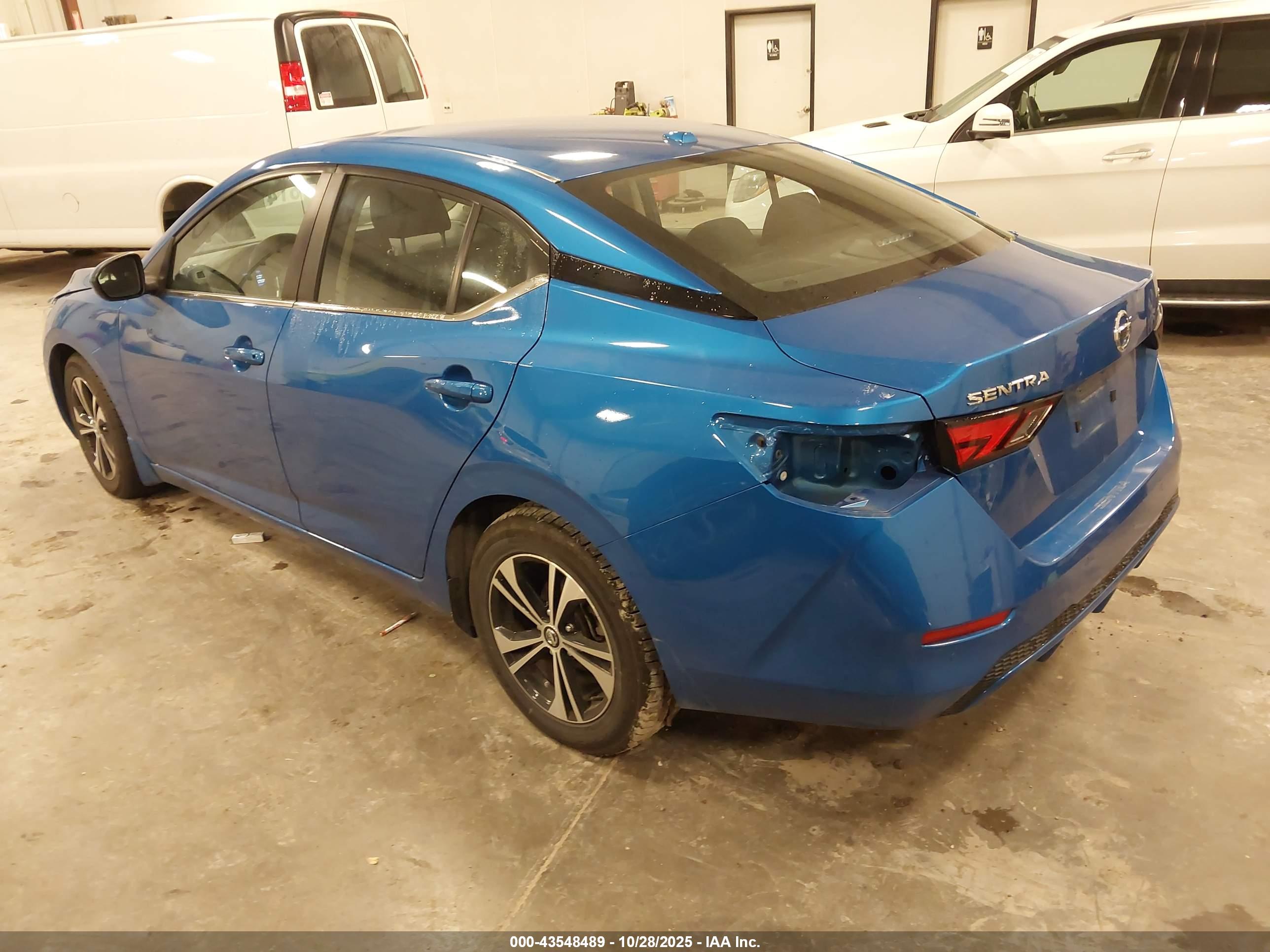 NISSAN SENTRA image 3
