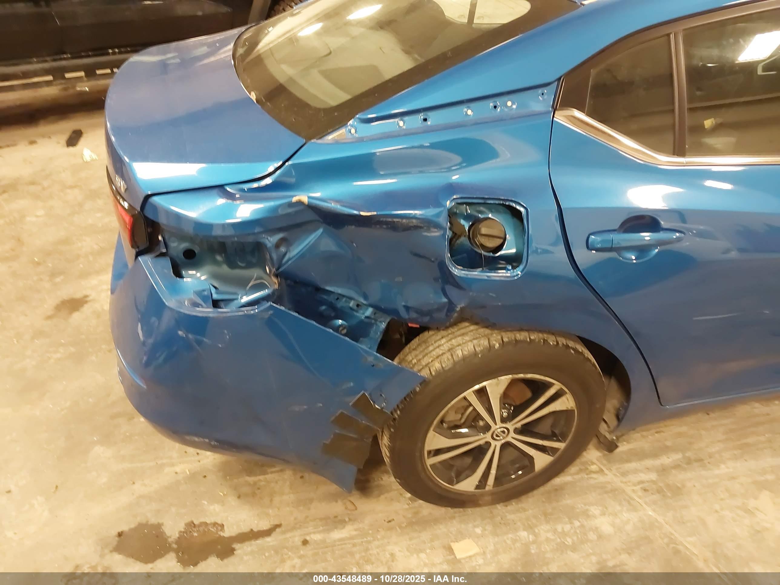 NISSAN SENTRA image 6