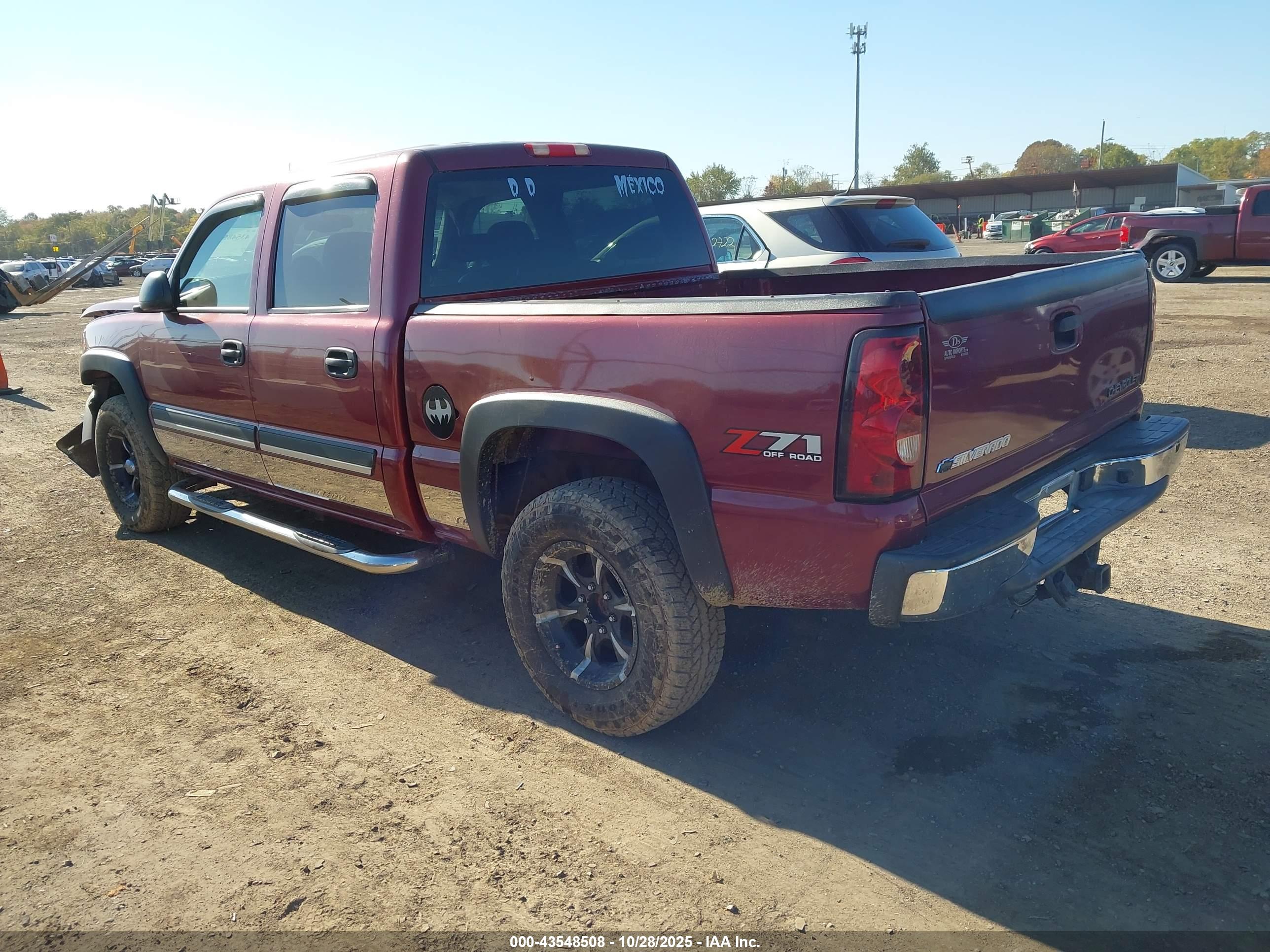 CHEVROLET SILVERADO image 3