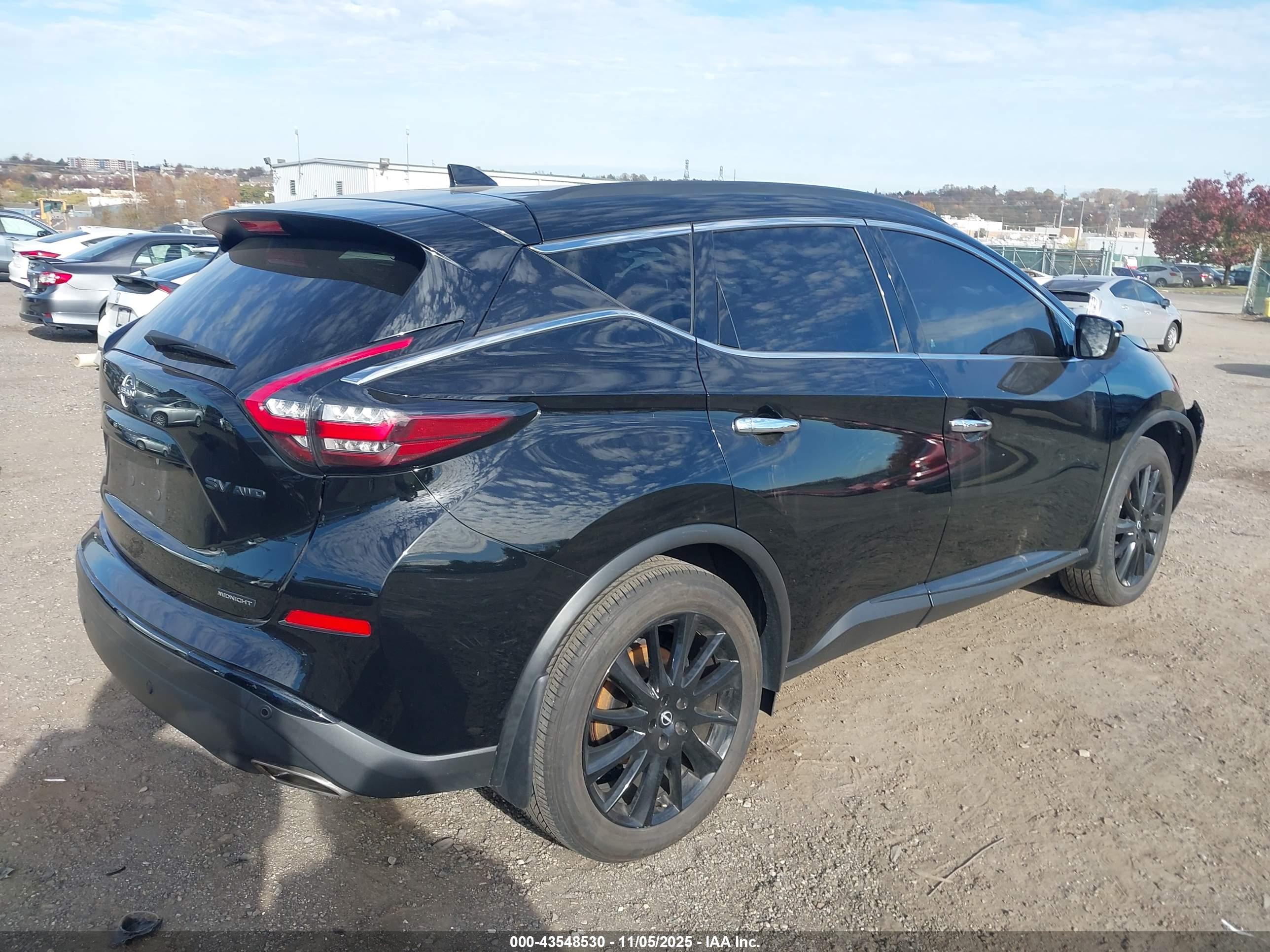 NISSAN MURANO image 4