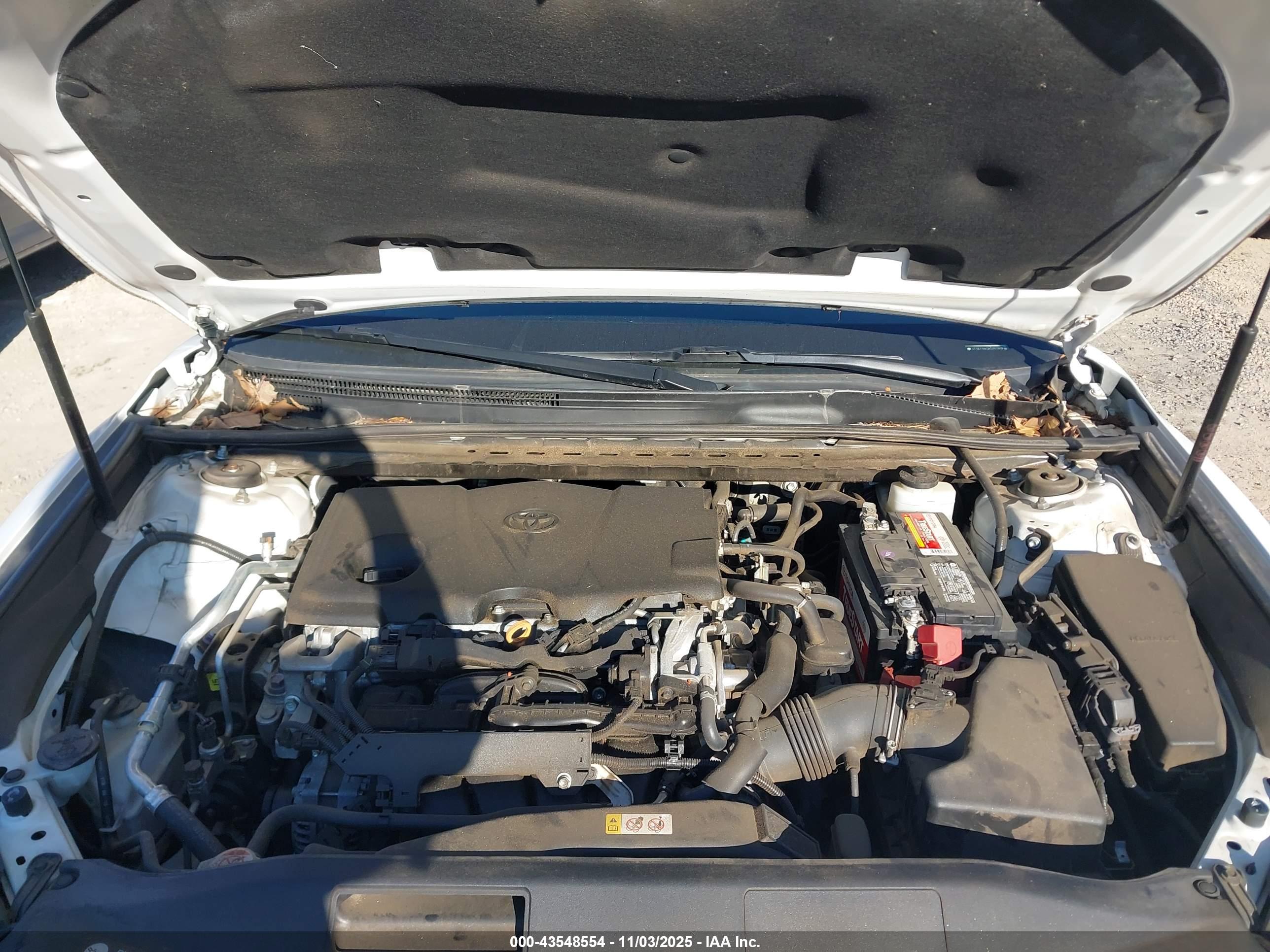 TOYOTA CAMRY image 10